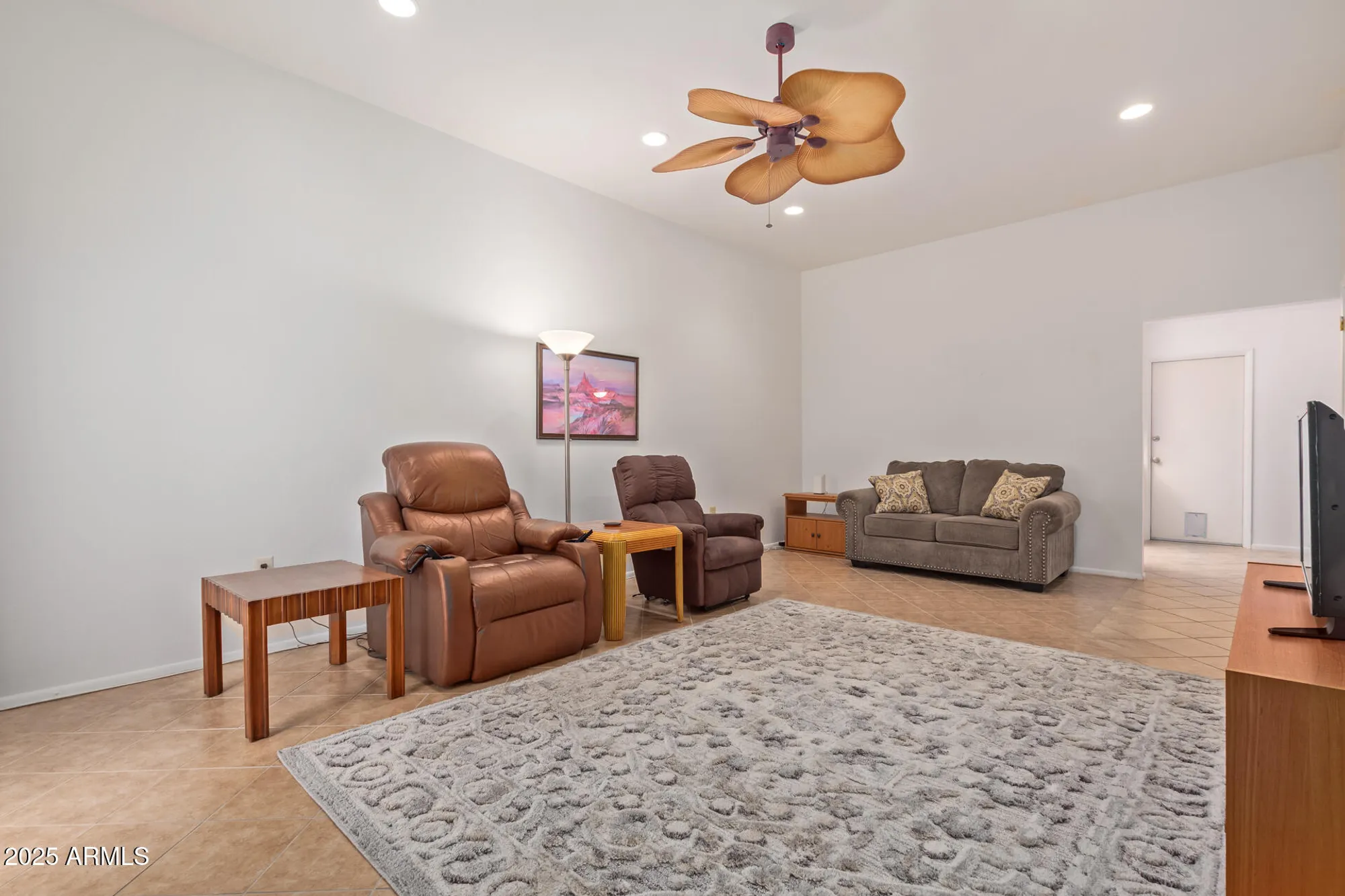 Property Slideshow image 5 of 26 | 10050 w lancaster dr, Sun City, AZ, 85351