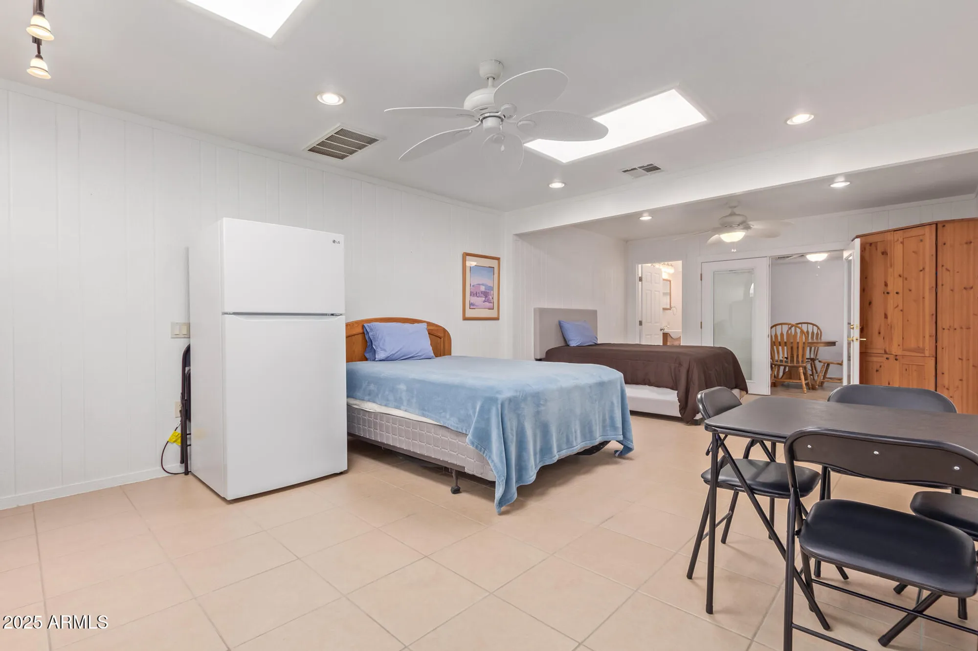 Property Slideshow image 17 of 26 | 10050 w lancaster dr, Sun City, AZ, 85351