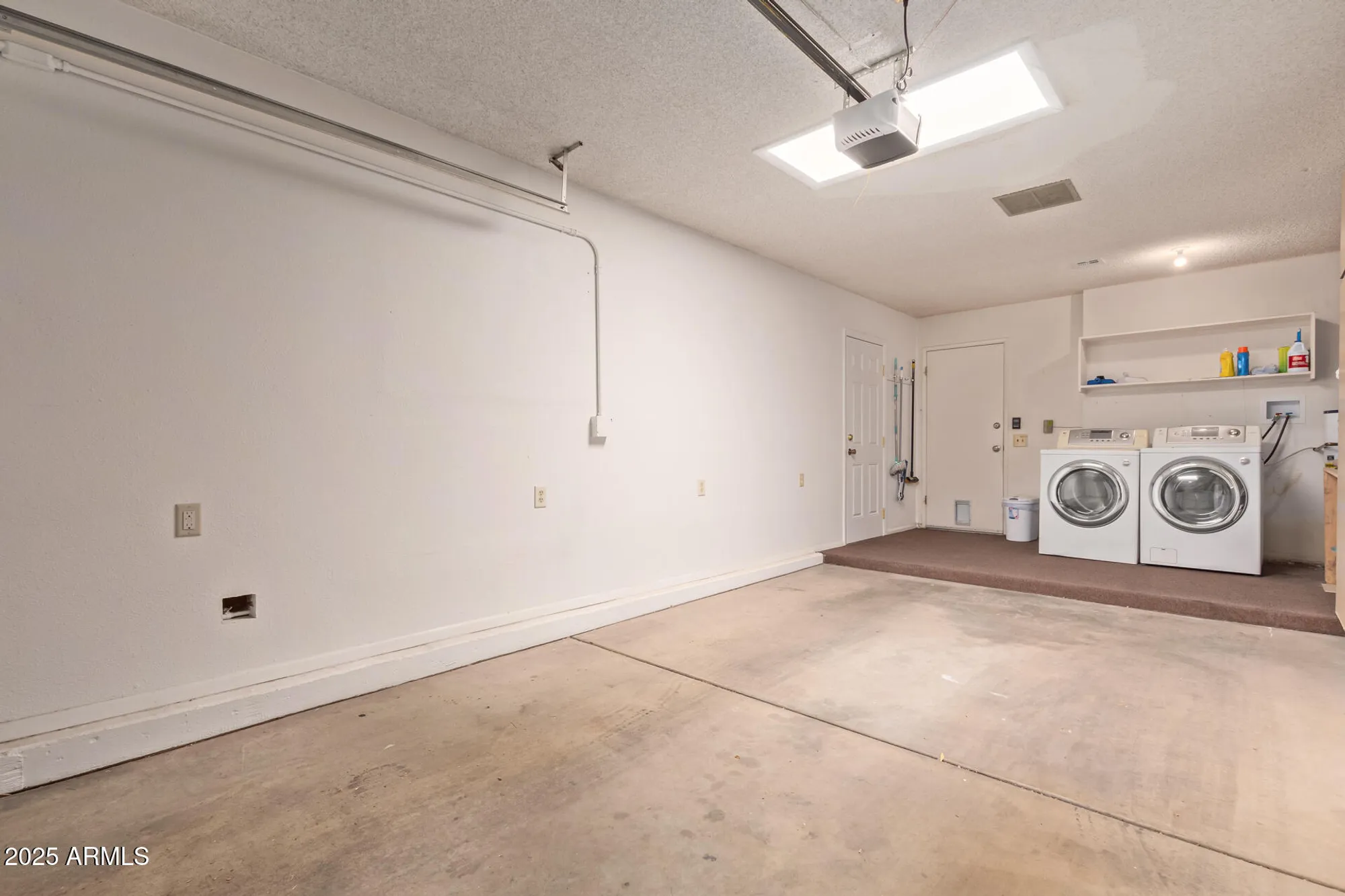 Property Slideshow image 23 of 26 | 10050 w lancaster dr, Sun City, AZ, 85351