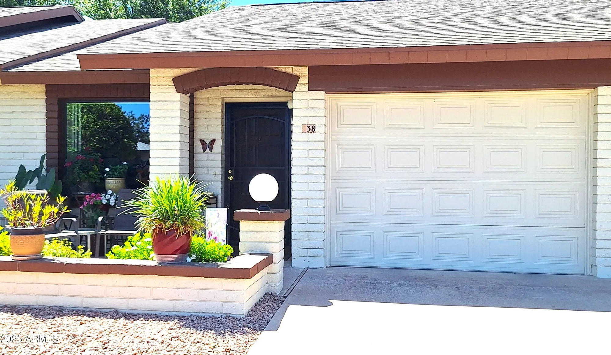 Property Slideshow image 1 of 18 | 2064 s farnsworth dr unit 38, Mesa, AZ, 85209