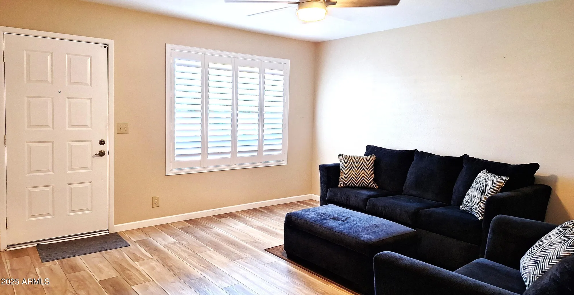 Property Slideshow image 3 of 18 | 2064 s farnsworth dr unit 38, Mesa, AZ, 85209