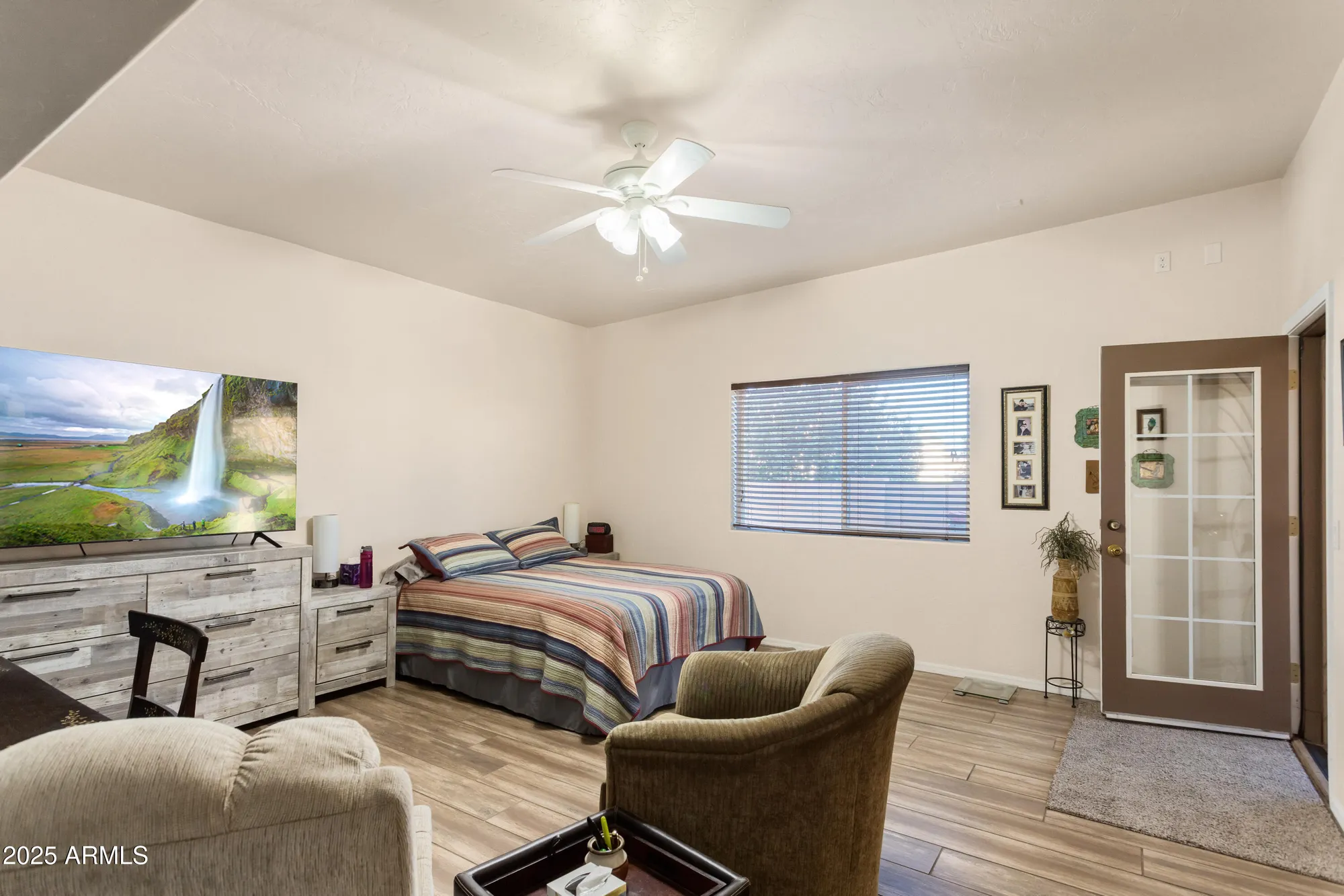 Property Slideshow image 20 of 27 | 301 s clubhouse ln, Sierra Vista, AZ, 85635