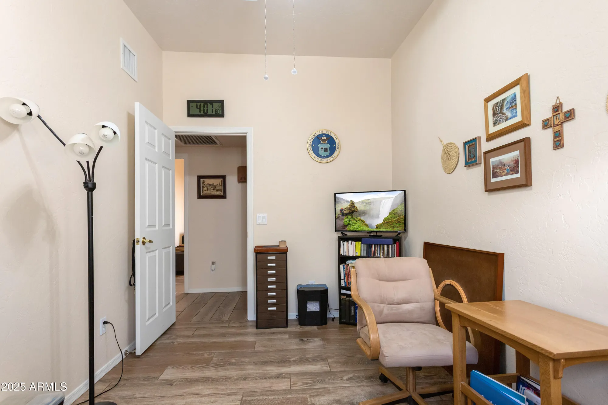 Property Slideshow image 15 of 27 | 301 s clubhouse ln, Sierra Vista, AZ, 85635