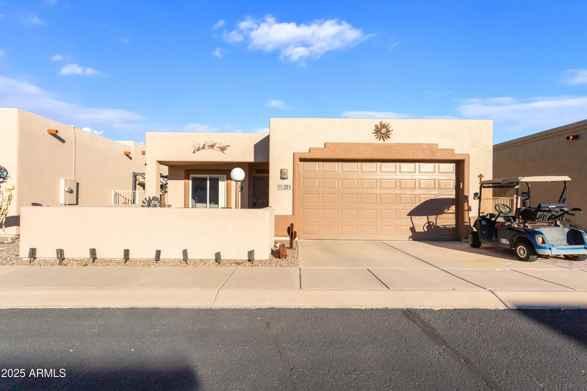 Property Slideshow image 2 of 27 | 301 s clubhouse ln, Sierra Vista, AZ, 85635