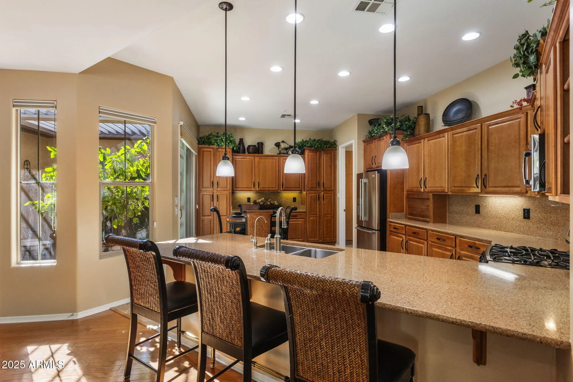 Property Slideshow image 8 of 47 | 12832 w pinnacle vista dr, Peoria, AZ, 85383