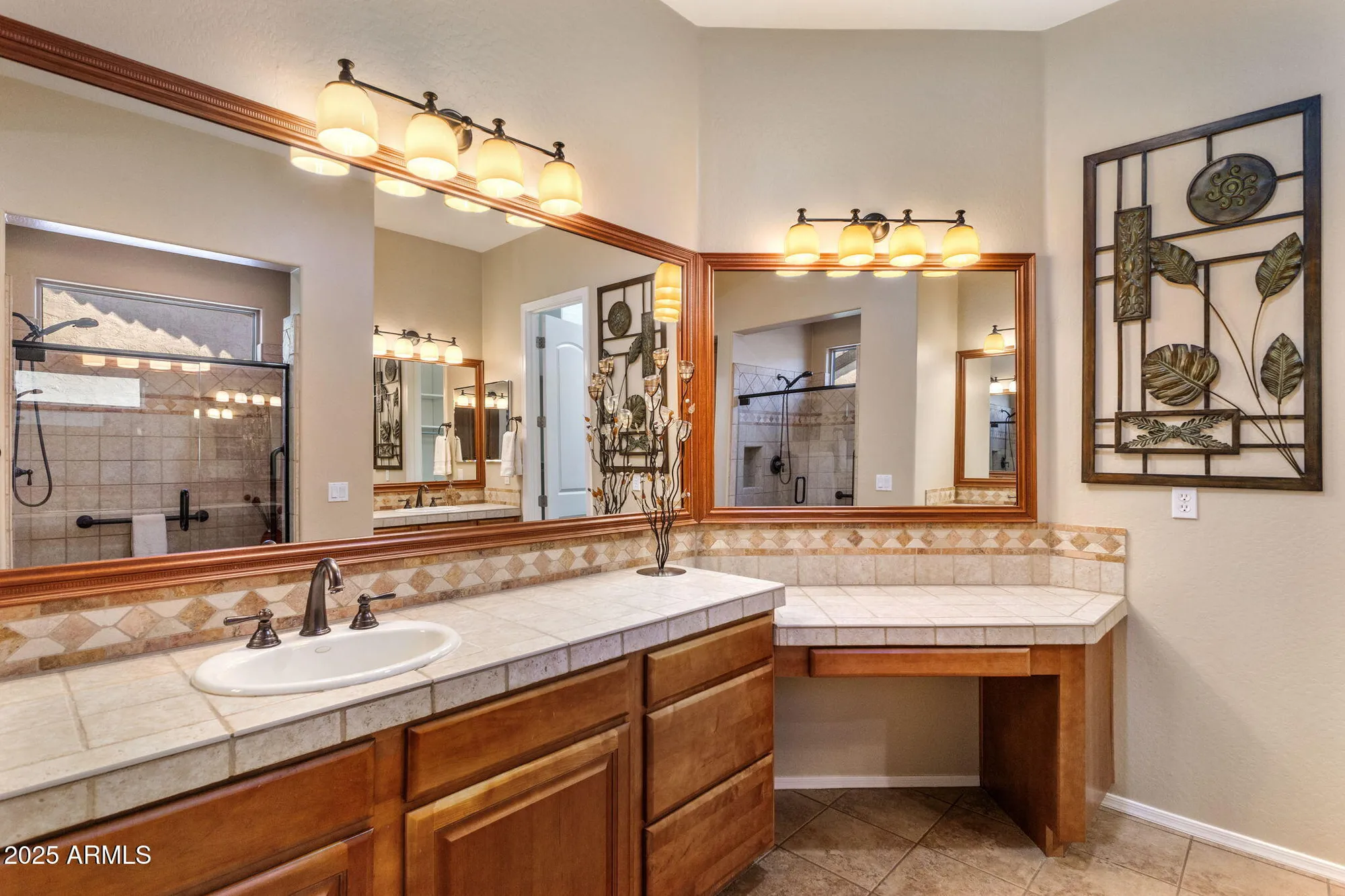 Property Slideshow image 15 of 47 | 12832 w pinnacle vista dr, Peoria, AZ, 85383