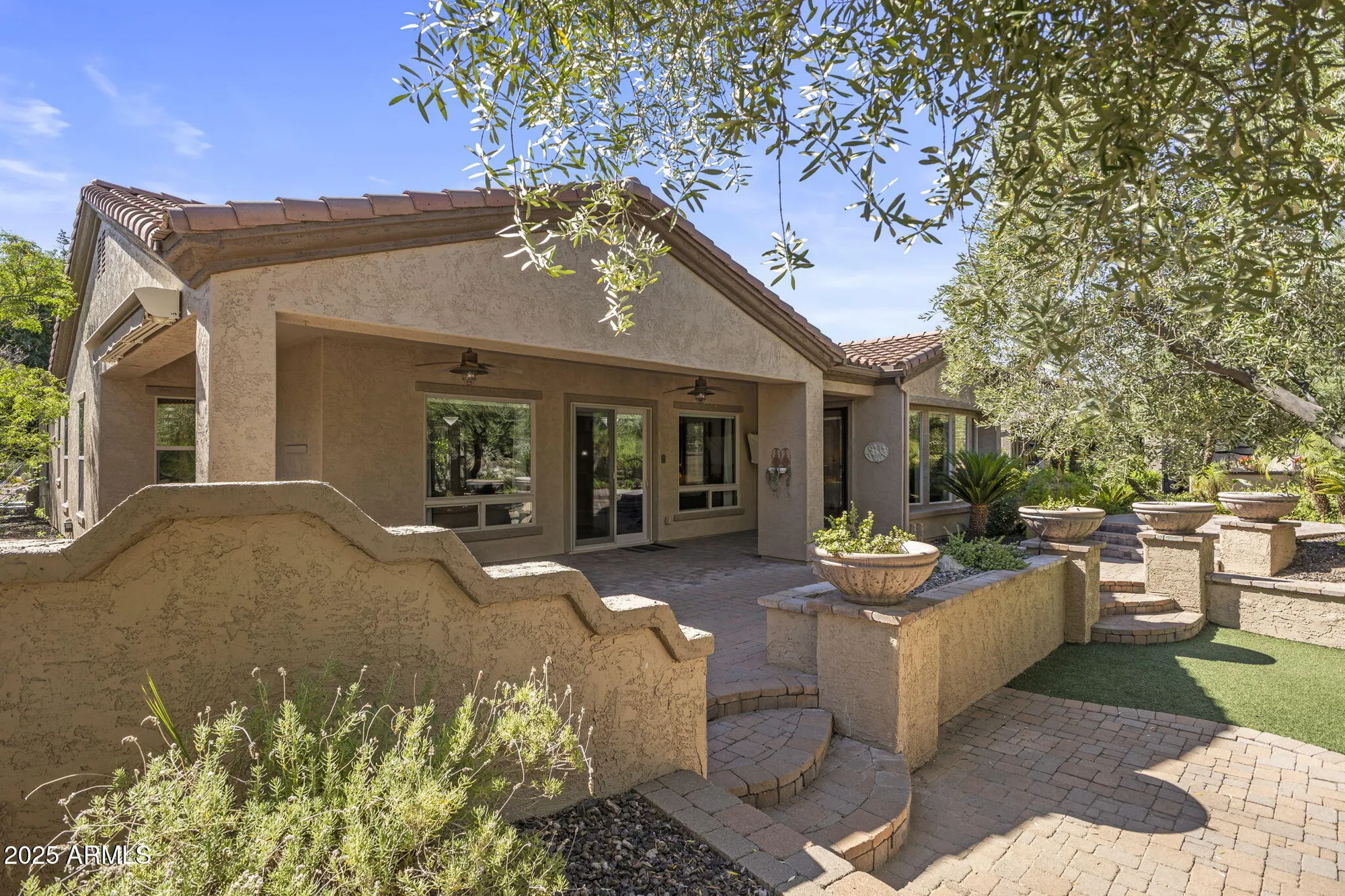 Property Slideshow image 31 of 47 | 12832 w pinnacle vista dr, Peoria, AZ, 85383
