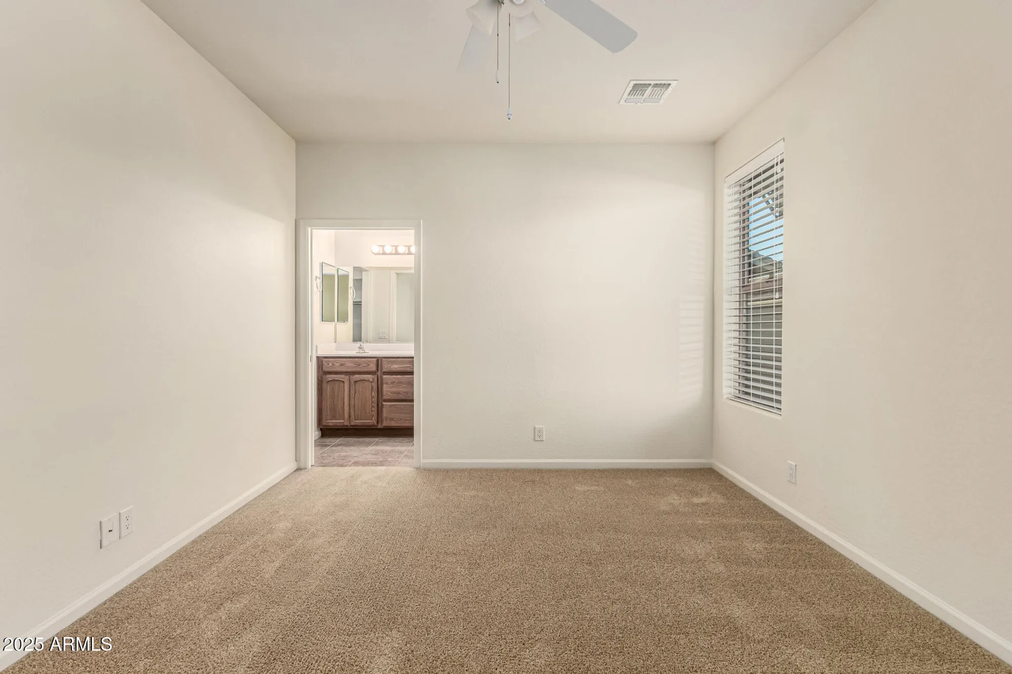 Property Slideshow image 17 of 30 | 11544 e ocaso ave, Mesa, AZ, 85212