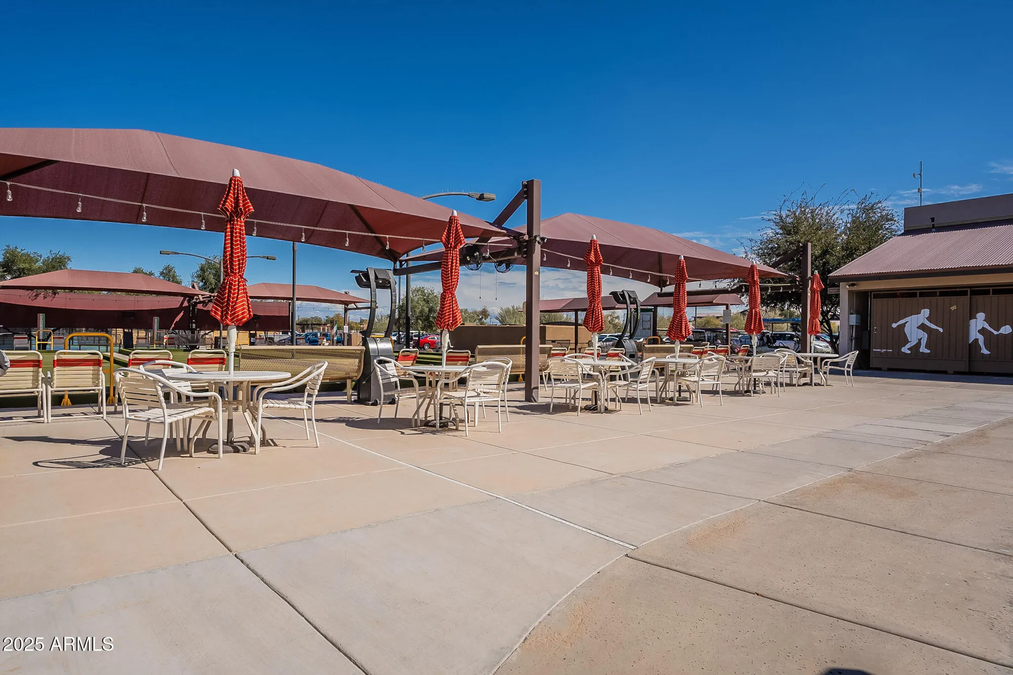 Property Slideshow image 57 of 67 | 4318 e walnut rd, Gilbert, AZ, 85298