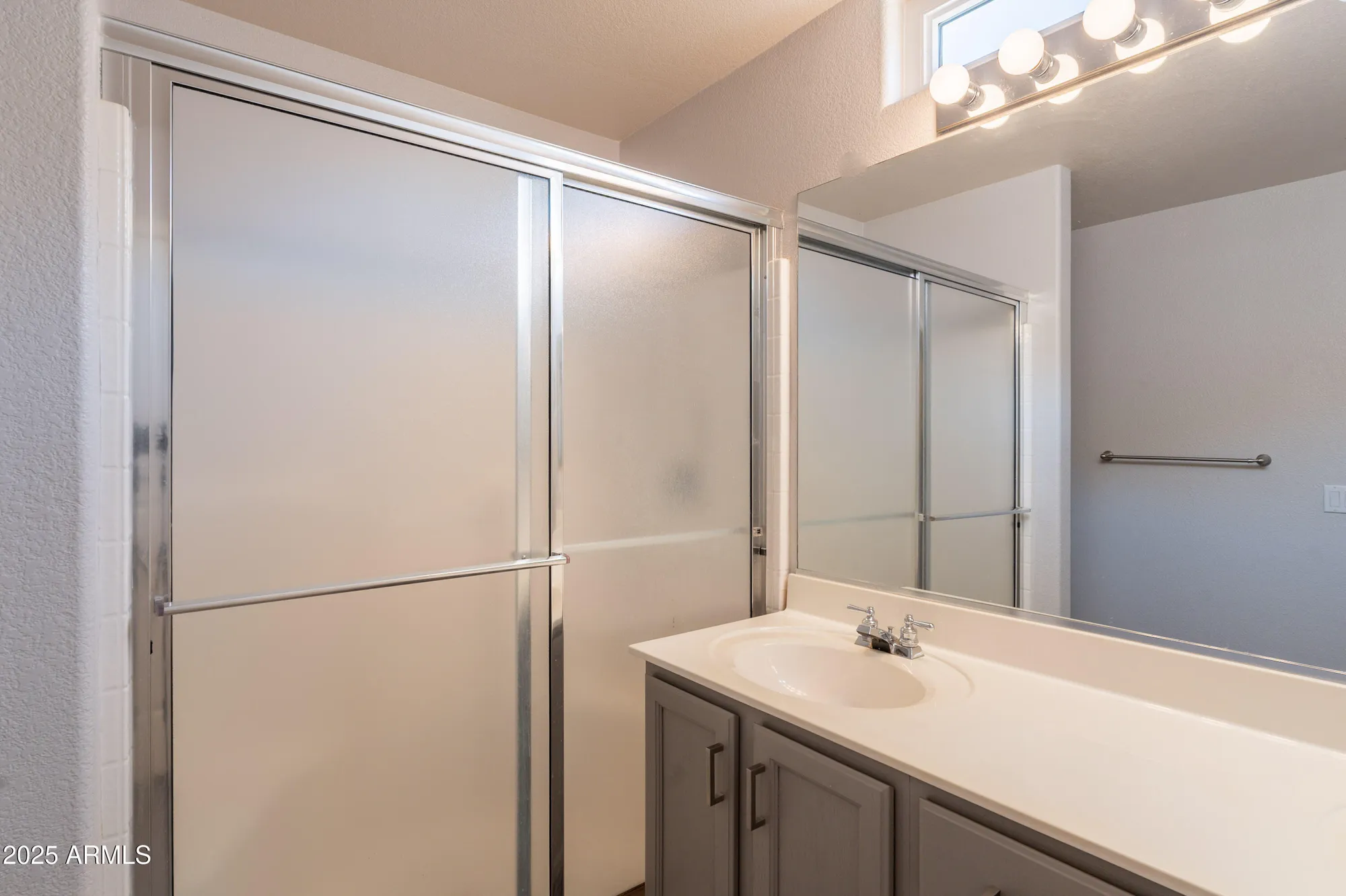 Property Slideshow image 23 of 30 | 1440 e la costa dr, Chandler, AZ, 85249
