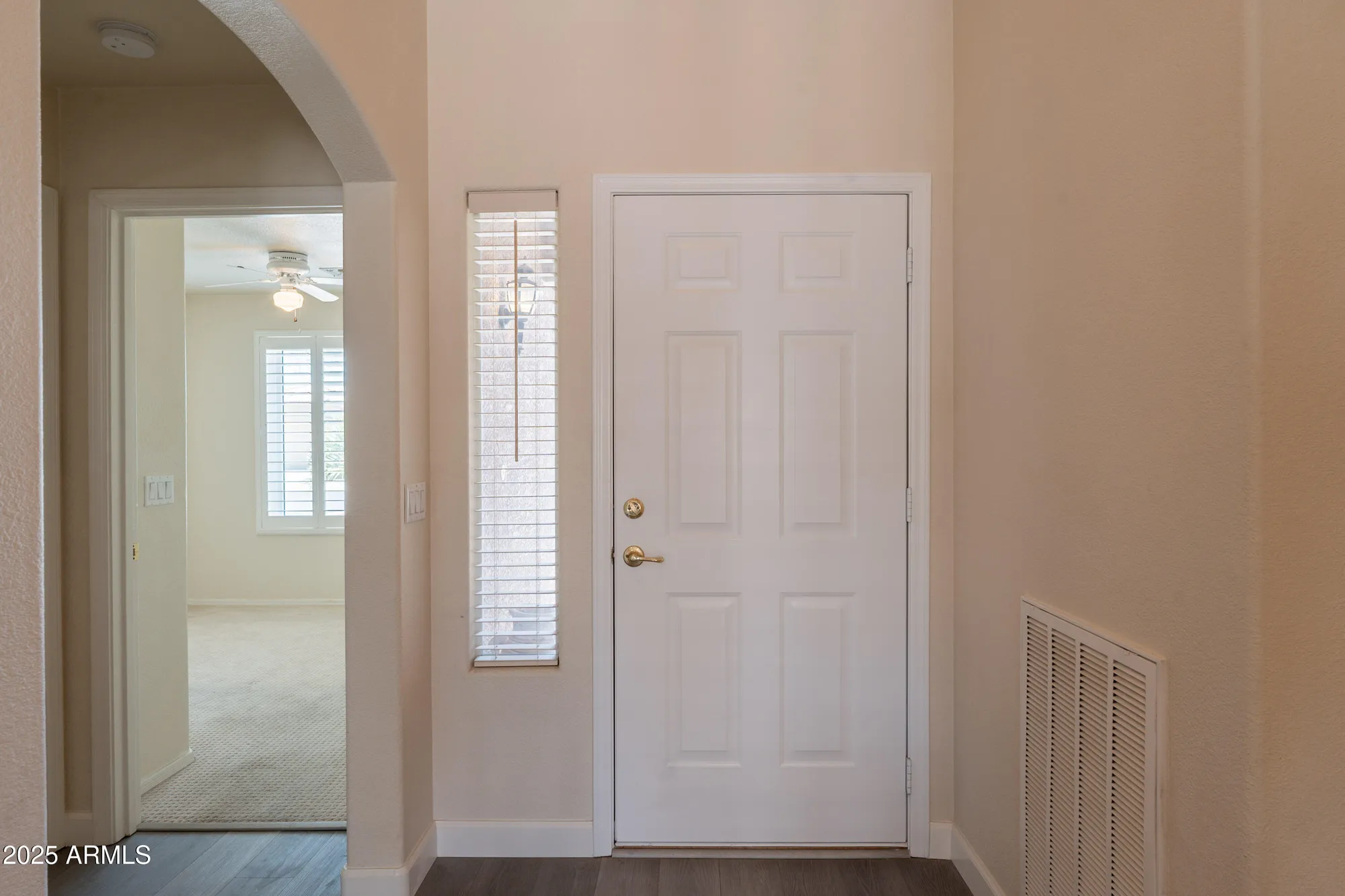 Property Slideshow image 5 of 30 | 1440 e la costa dr, Chandler, AZ, 85249