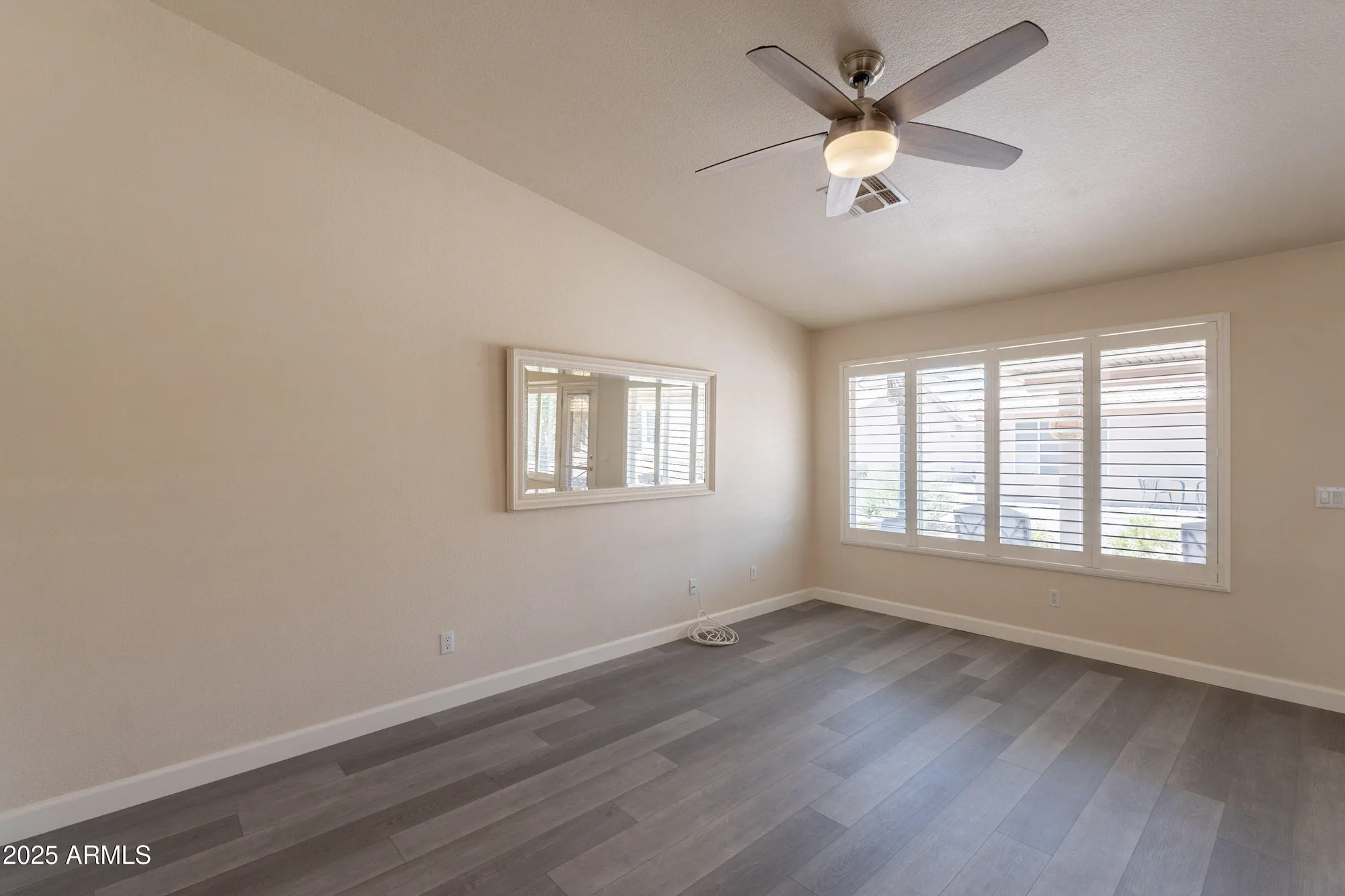 Property Slideshow image 6 of 30 | 1440 e la costa dr, Chandler, AZ, 85249