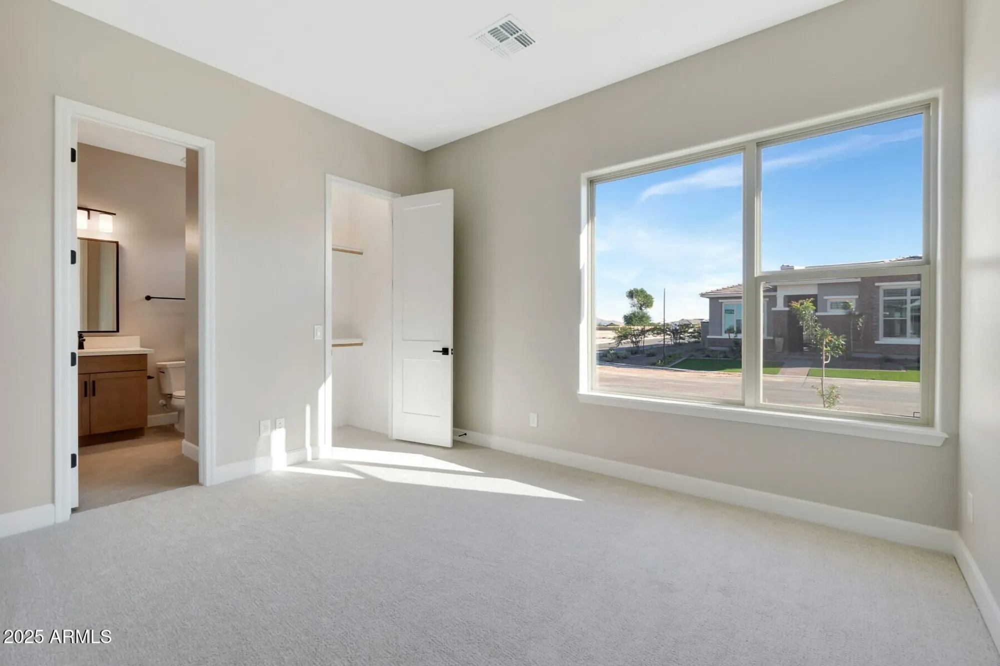 Property Slideshow image 17 of 31 | 20638 w berridge ln, Buckeye, AZ, 85396