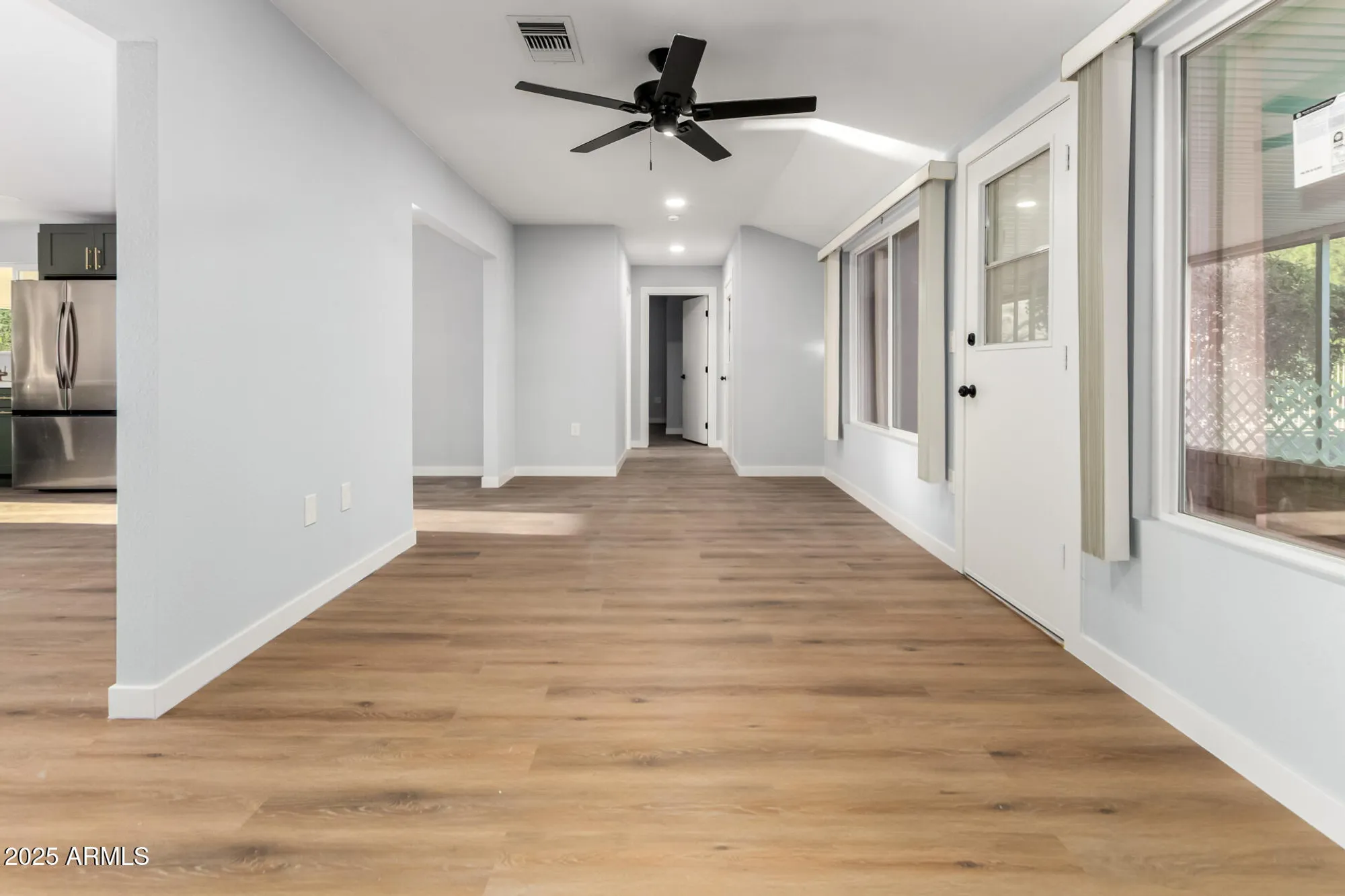 Property Slideshow image 14 of 26 | 10210 w charter oak dr, Sun City, AZ, 85351