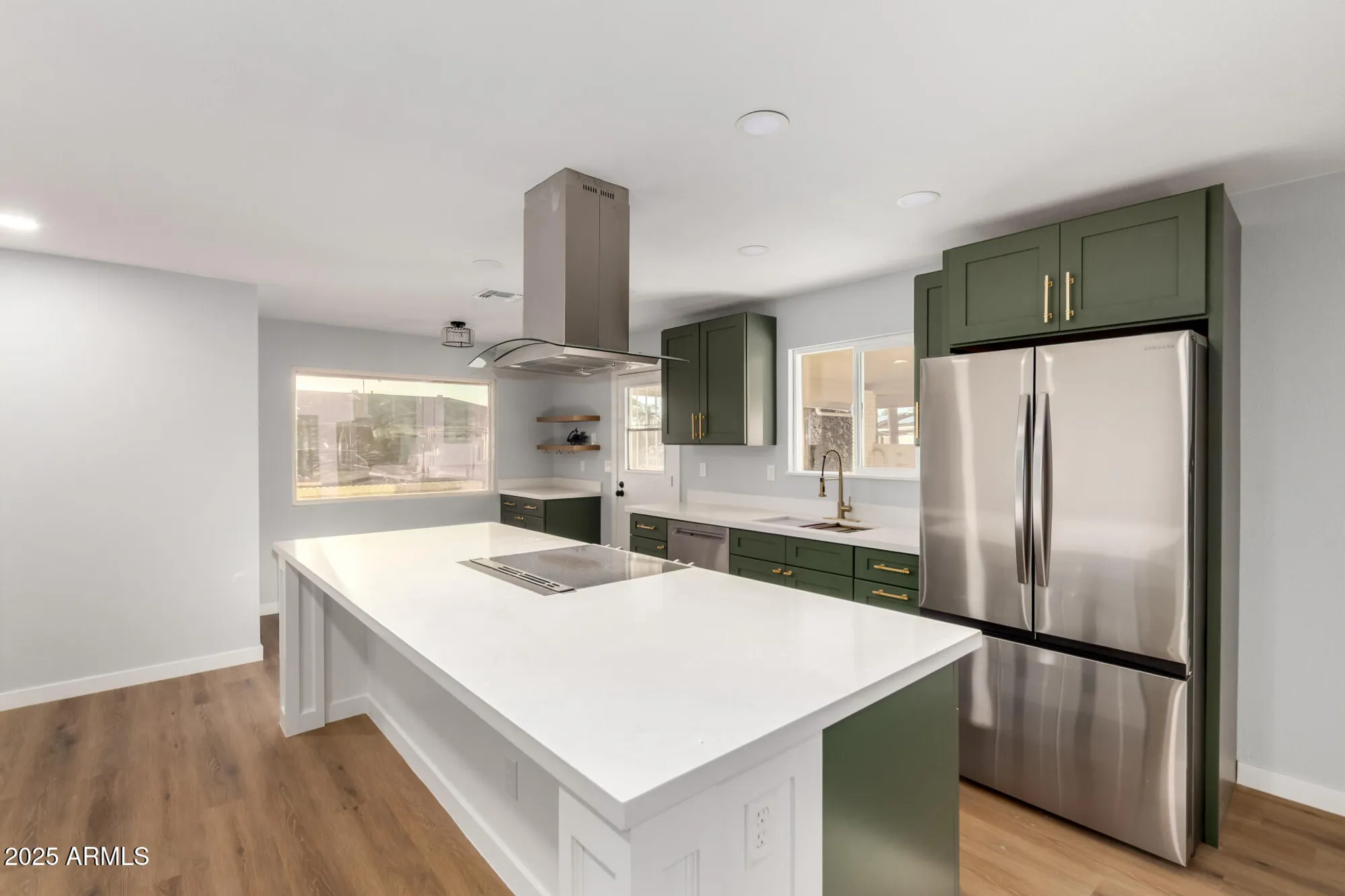 Property Slideshow image 12 of 26 | 10210 w charter oak dr, Sun City, AZ, 85351
