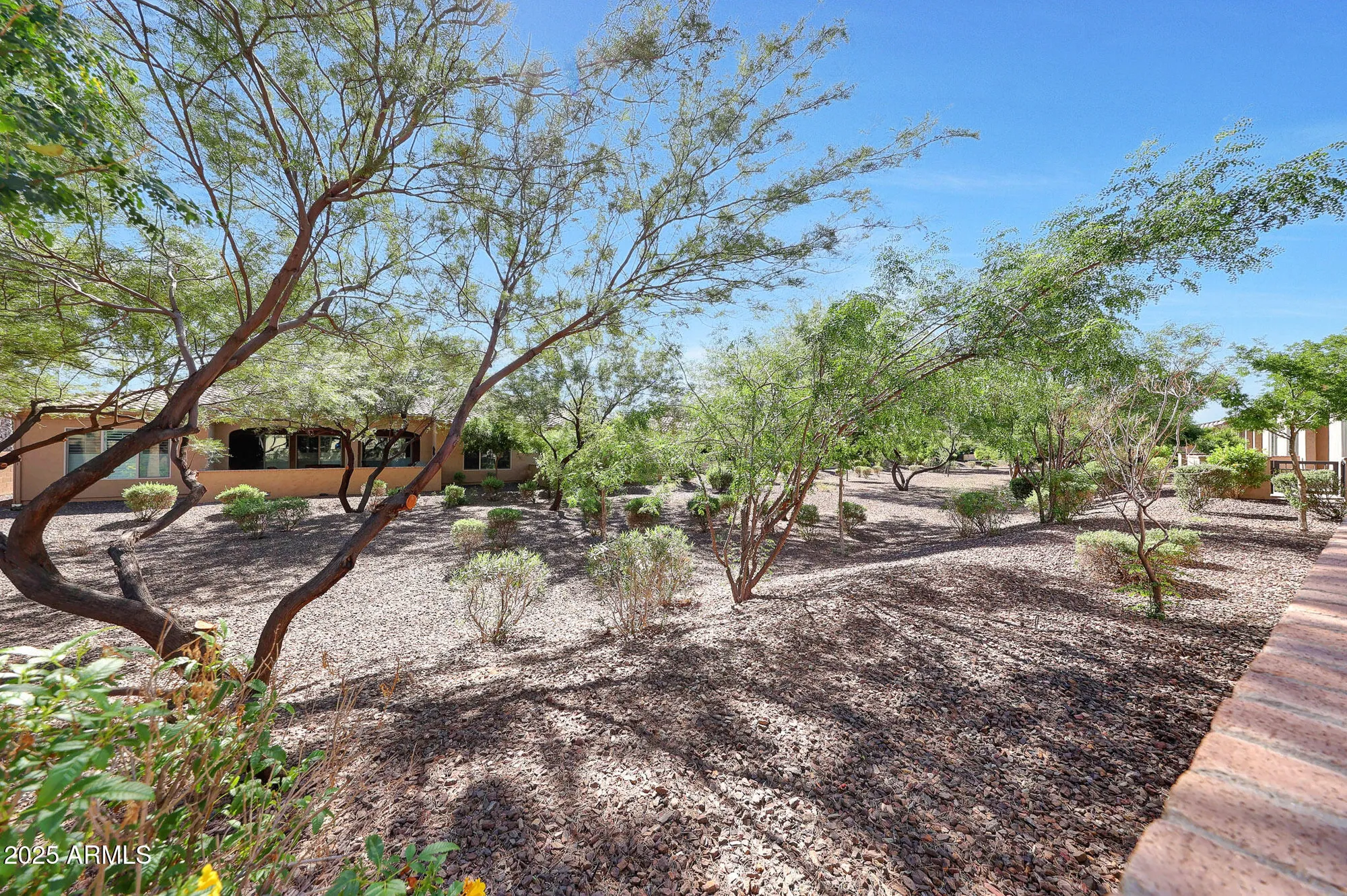 Property Slideshow image 20 of 24 | 16907 w holly st, Goodyear, AZ, 85395
