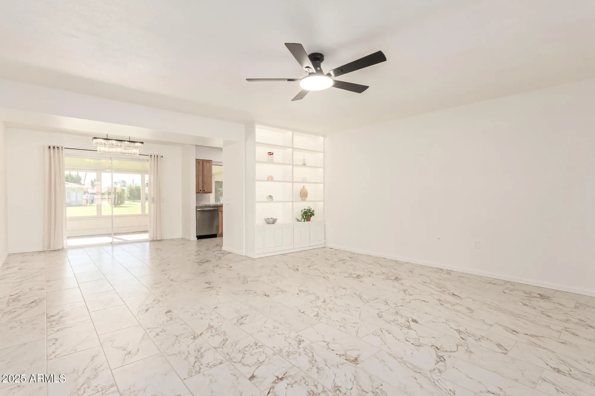 Property Slideshow image 21 of 34 | 9805 w burns dr, Sun City, AZ, 85351