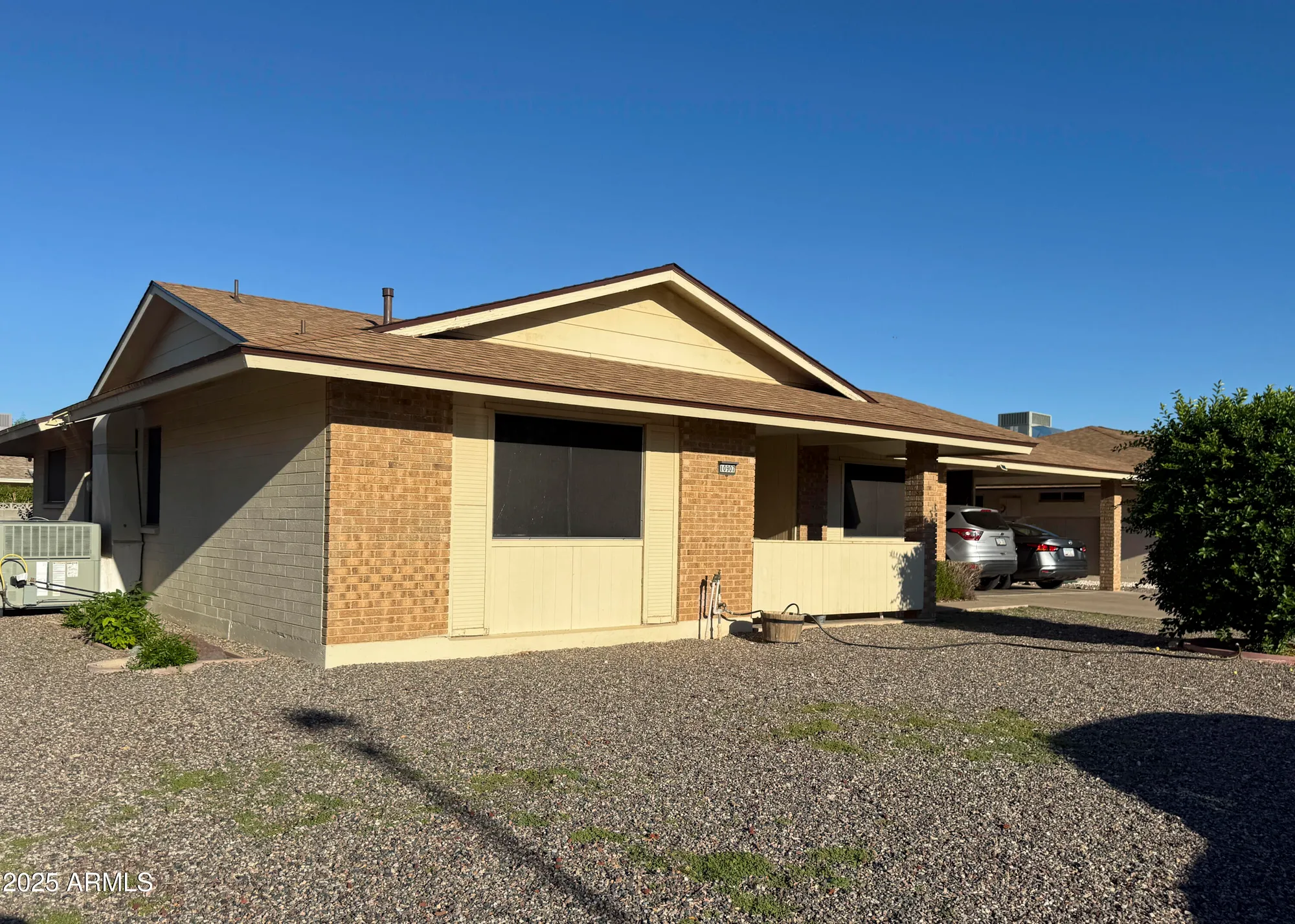 Property Slideshow image 2 of 11 | 10907 w saratoga cir, Sun City, AZ, 85351