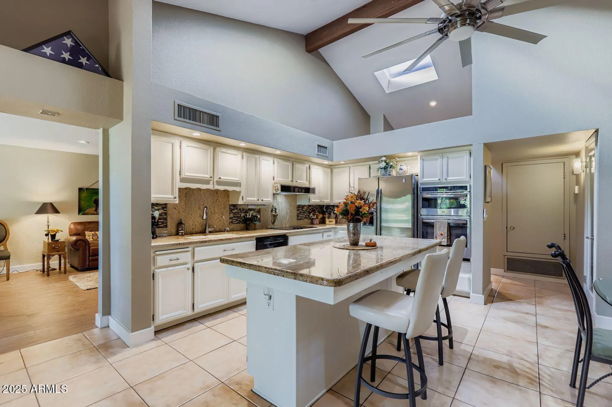 Property Slideshow image 15 of 38 | 10437 e cochise ave, Scottsdale, AZ, 85258