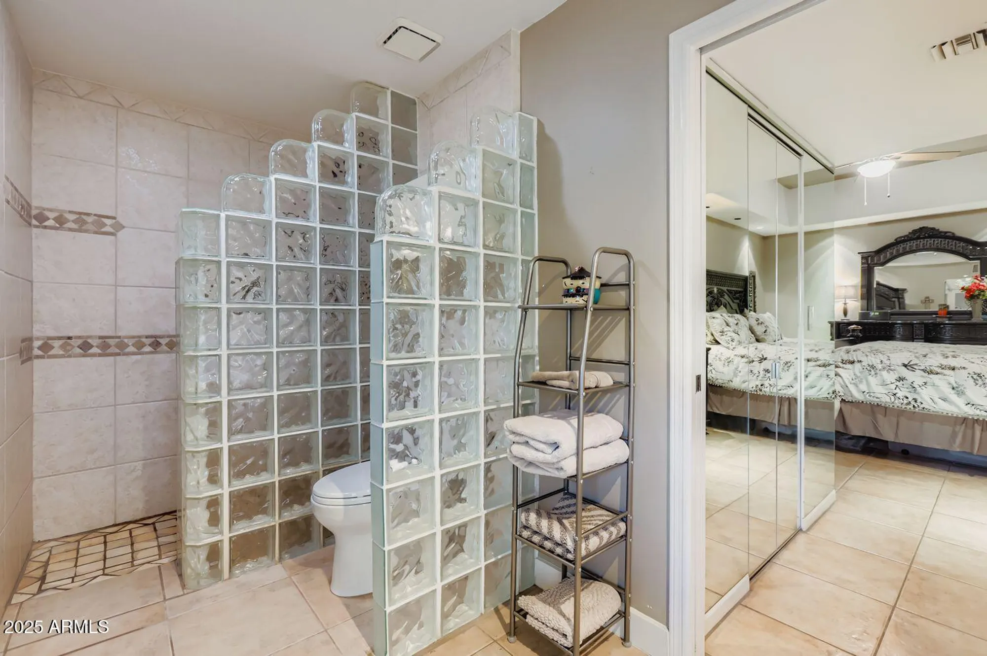 Property Slideshow image 23 of 38 | 10437 e cochise ave, Scottsdale, AZ, 85258