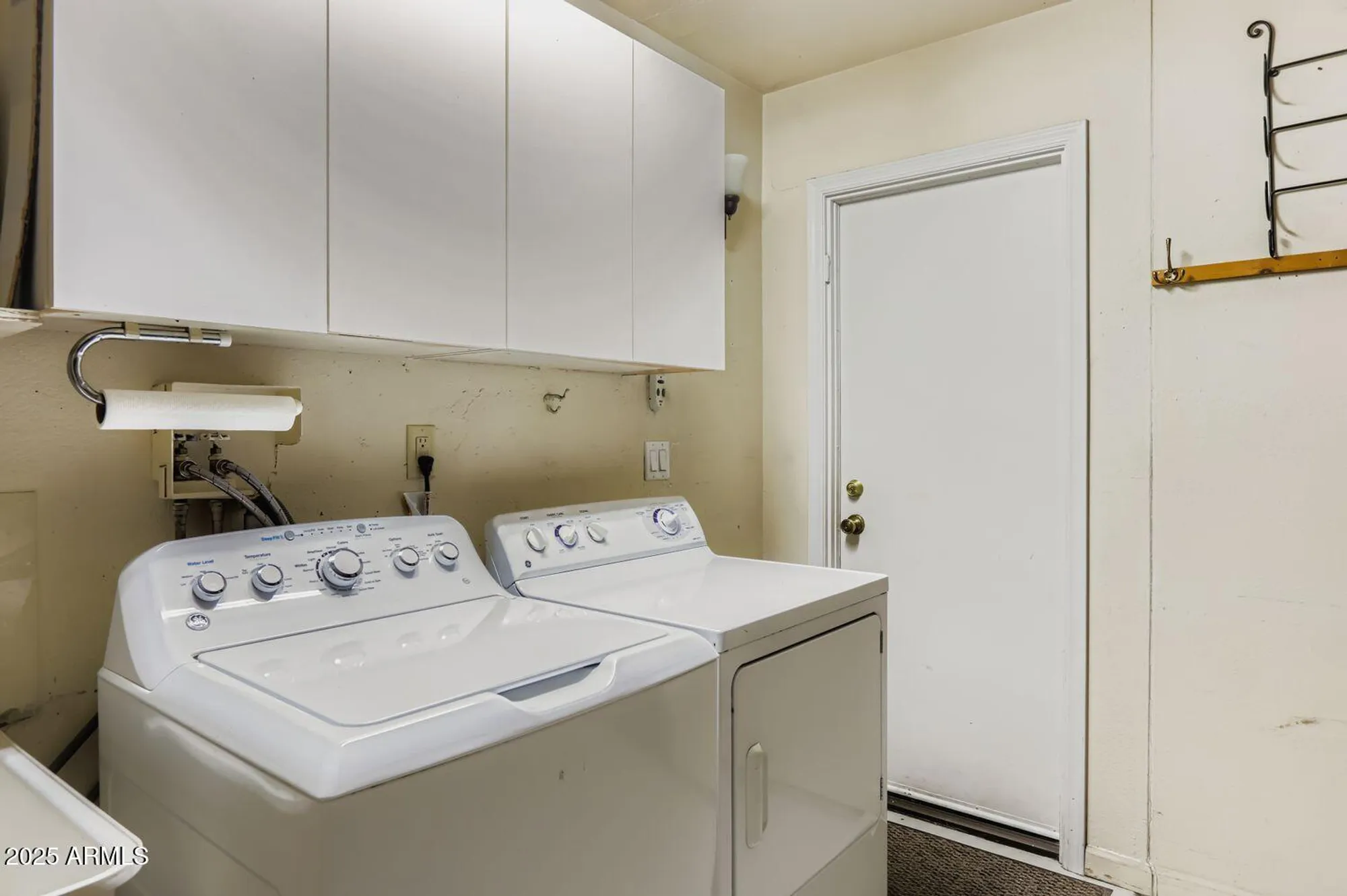 Property Slideshow image 33 of 38 | 10437 e cochise ave, Scottsdale, AZ, 85258
