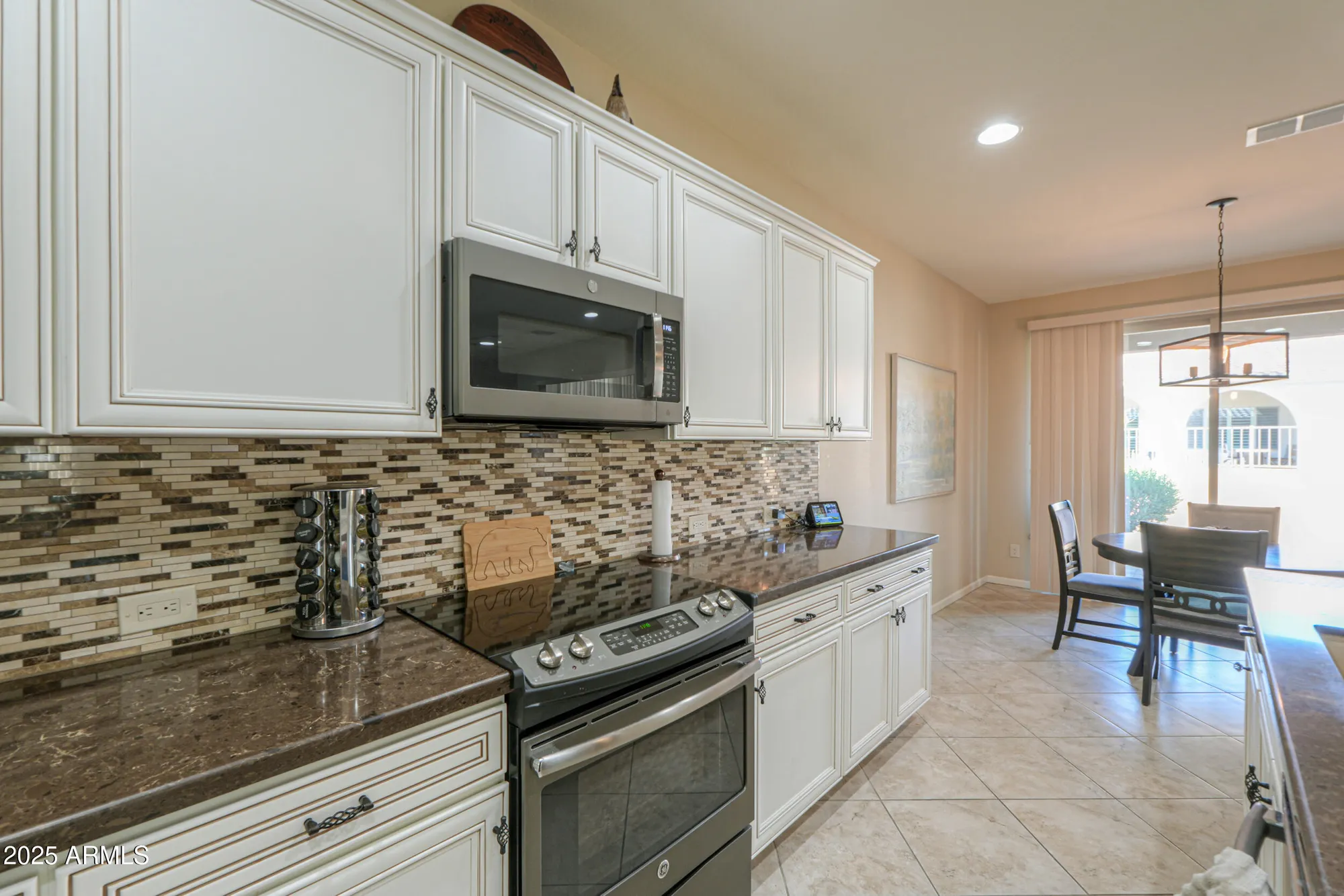 Property Slideshow image 8 of 31 | 5845 n turquoise ln, Eloy, AZ, 85131