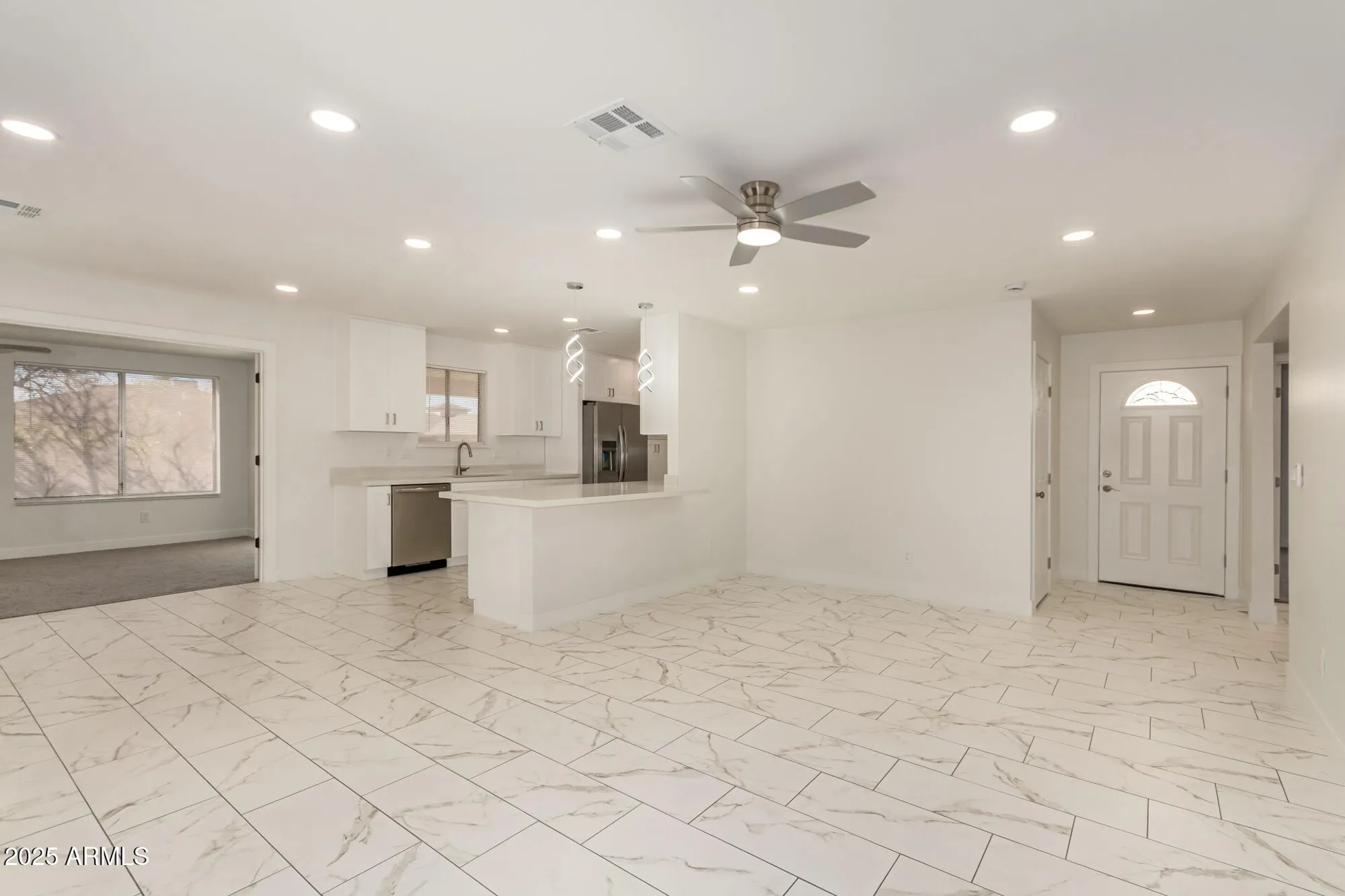 Property Slideshow image 6 of 51 | 26621 s shumaker dr, Sun Lakes, AZ, 85248