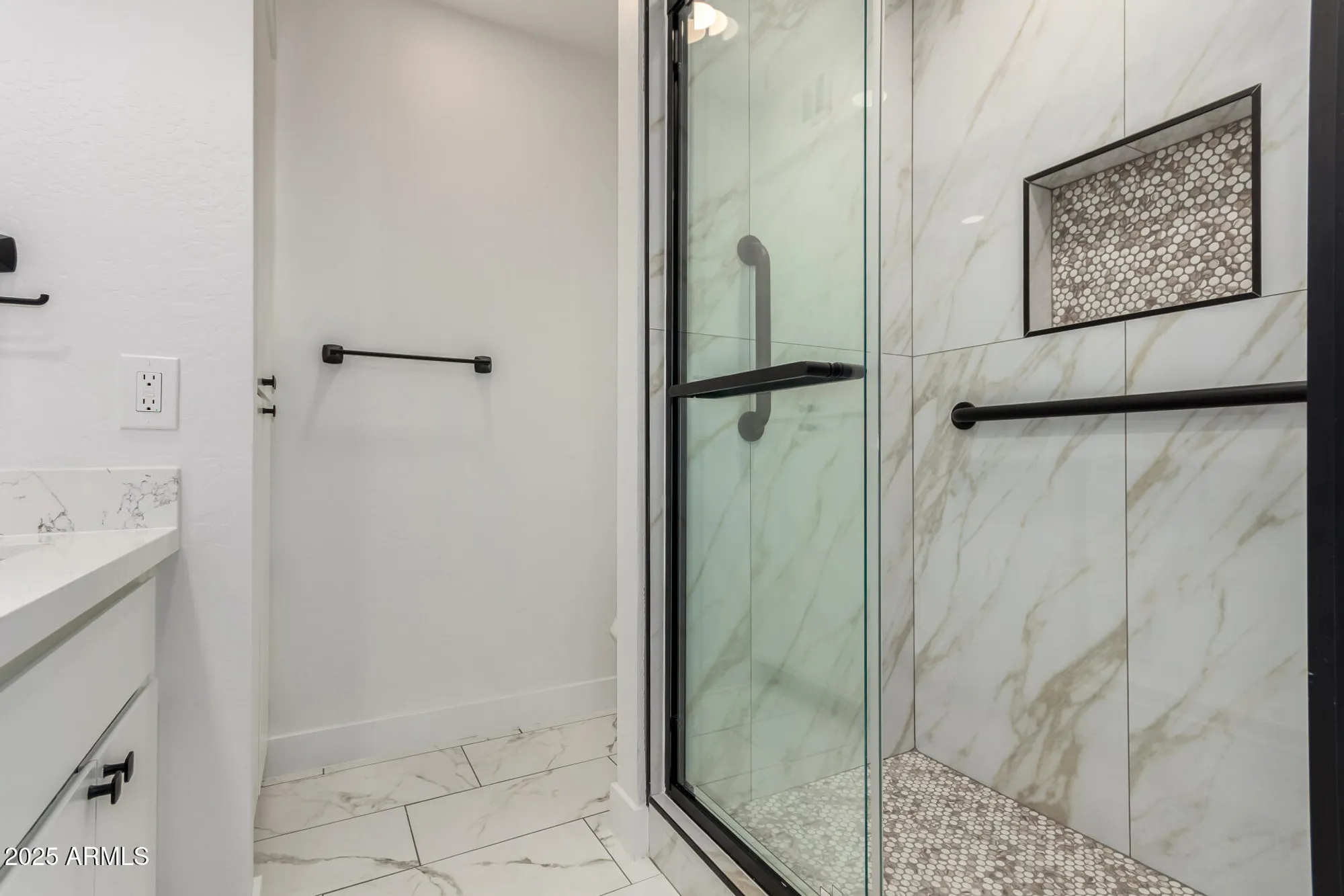 Property Slideshow image 17 of 51 | 26621 s shumaker dr, Sun Lakes, AZ, 85248