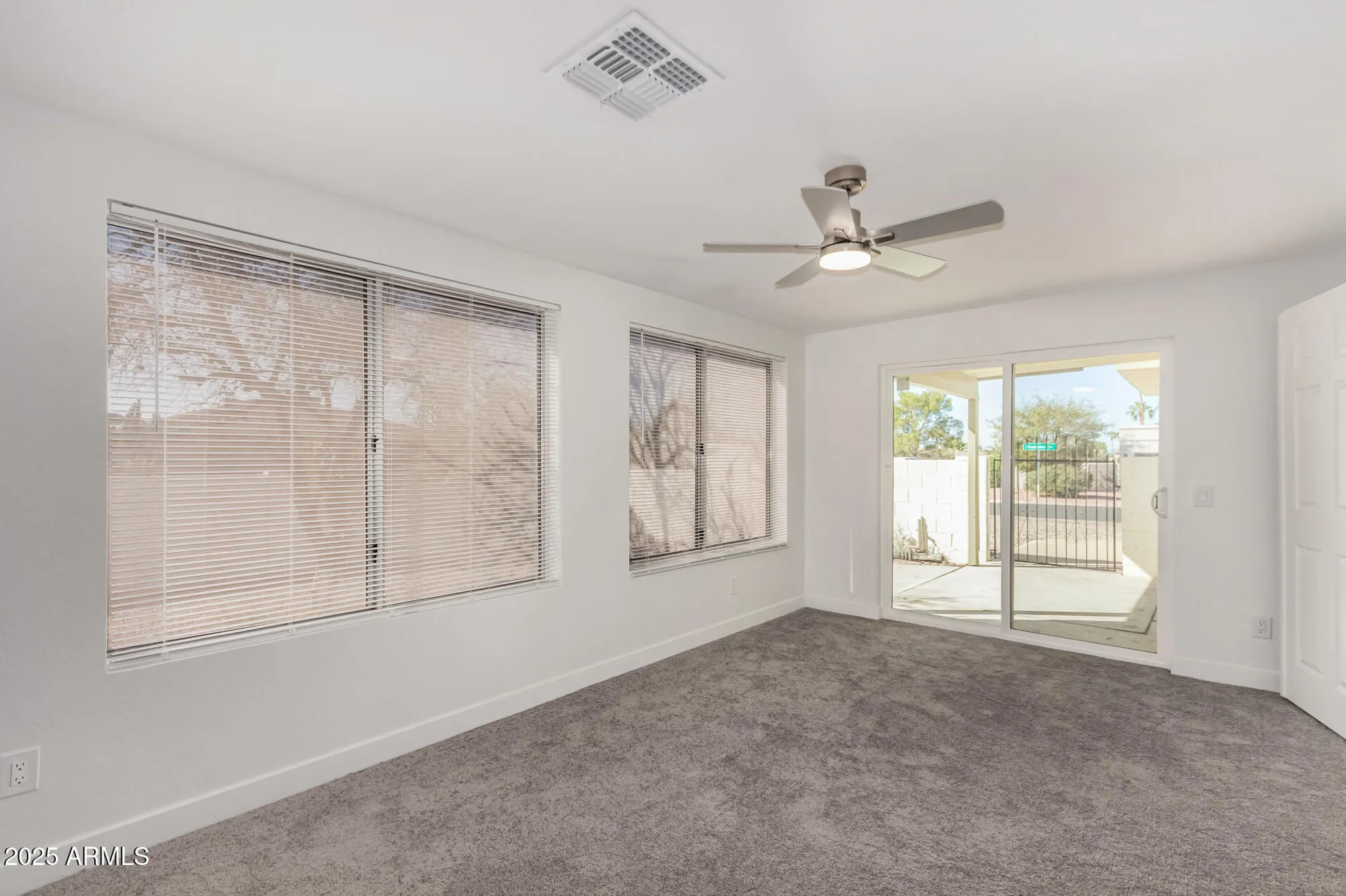 Property Slideshow image 19 of 51 | 26621 s shumaker dr, Sun Lakes, AZ, 85248