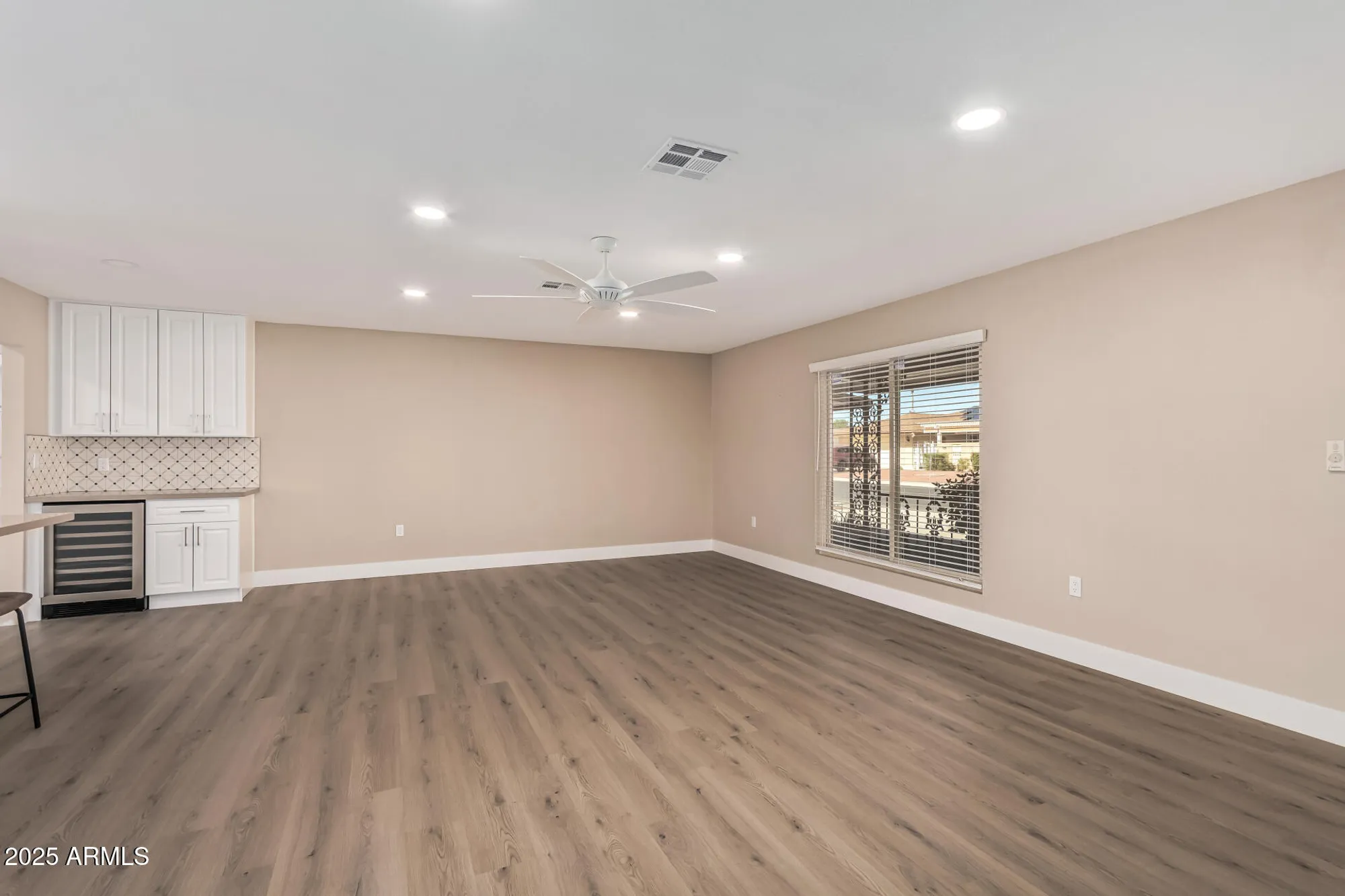 Property Slideshow image 12 of 25 | 10625 w ridgeview rd, Sun City, AZ, 85351