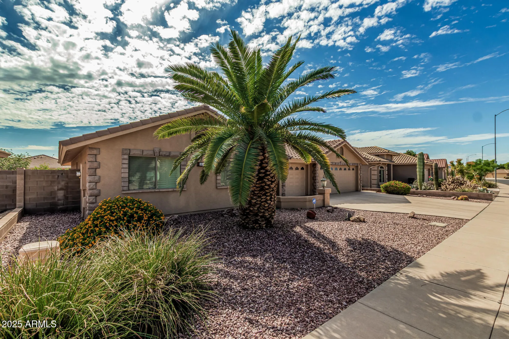 Property Slideshow image 5 of 36 | 10907 e olla ave, Mesa, AZ, 85212