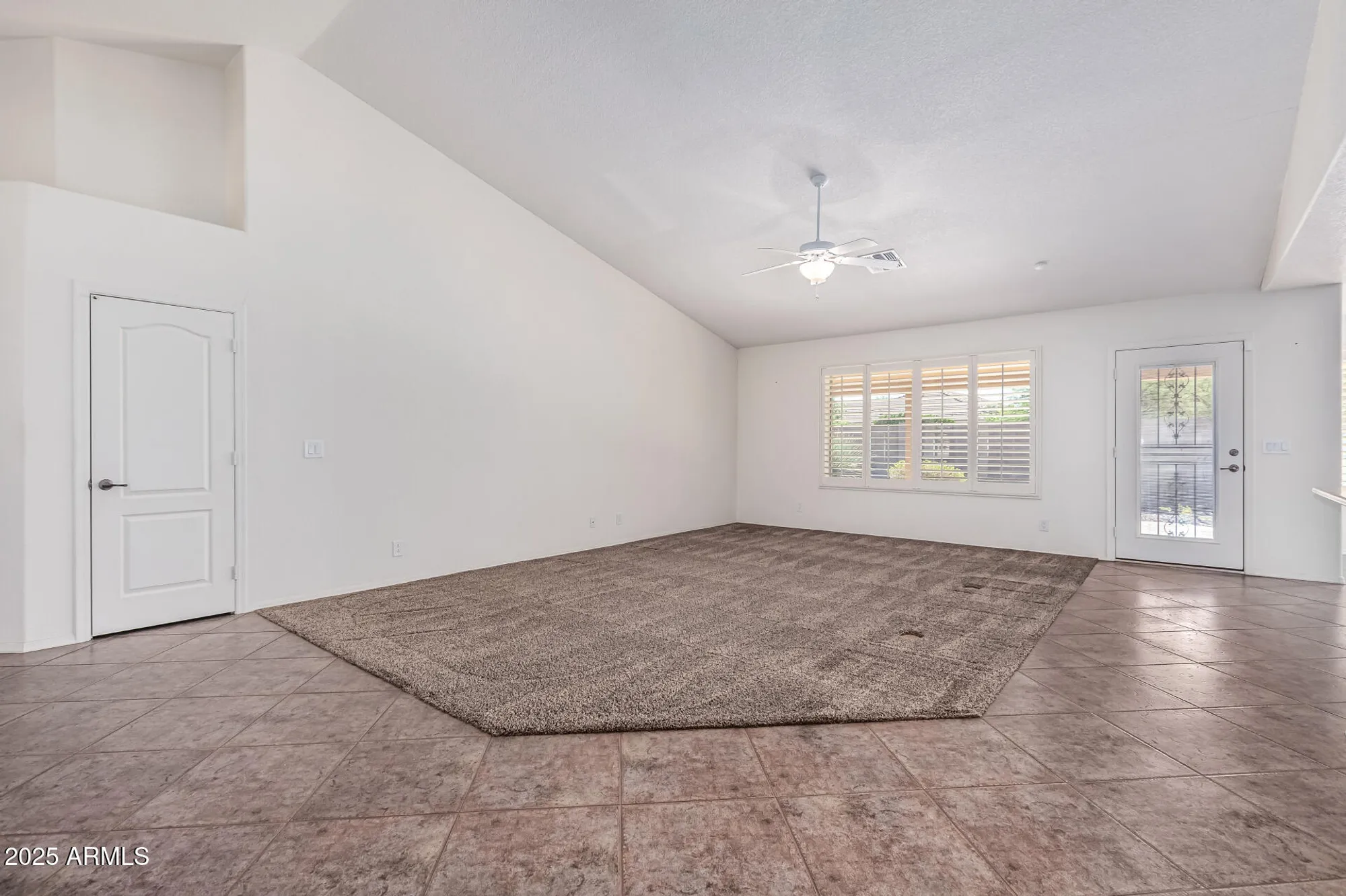 Property Slideshow image 7 of 36 | 10907 e olla ave, Mesa, AZ, 85212