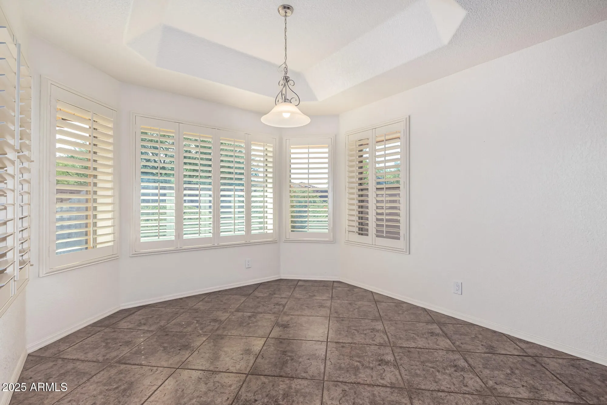 Property Slideshow image 13 of 36 | 10907 e olla ave, Mesa, AZ, 85212