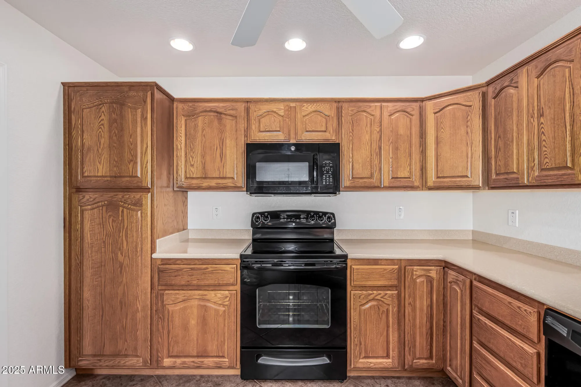 Property Slideshow image 17 of 36 | 10907 e olla ave, Mesa, AZ, 85212