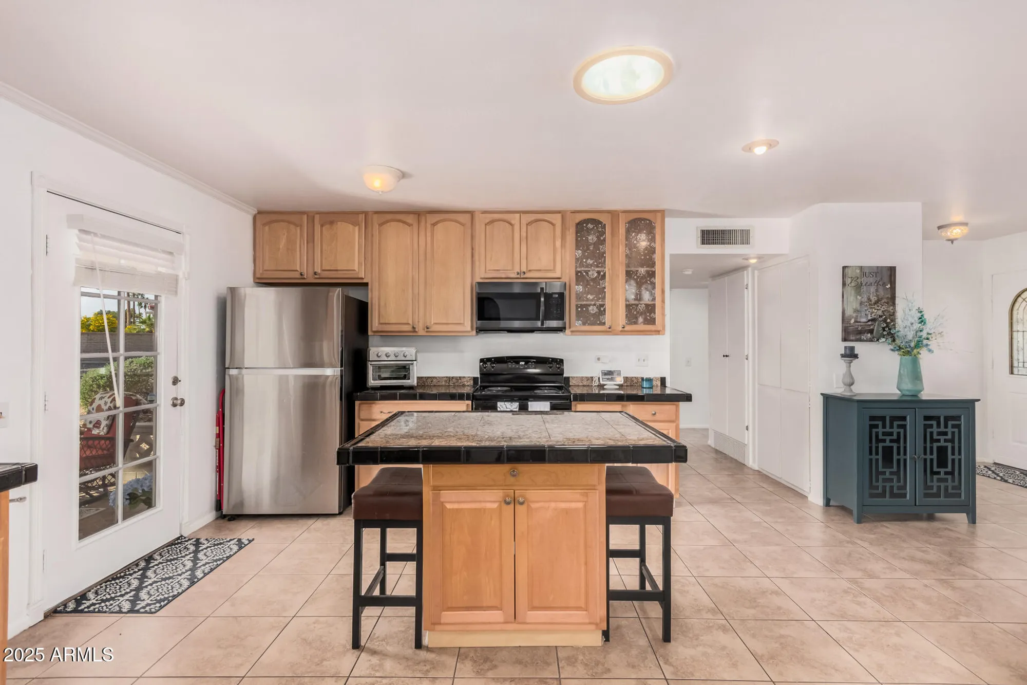 Property Slideshow image 8 of 26 | 15406 n bowling green dr, Sun City, AZ, 85351