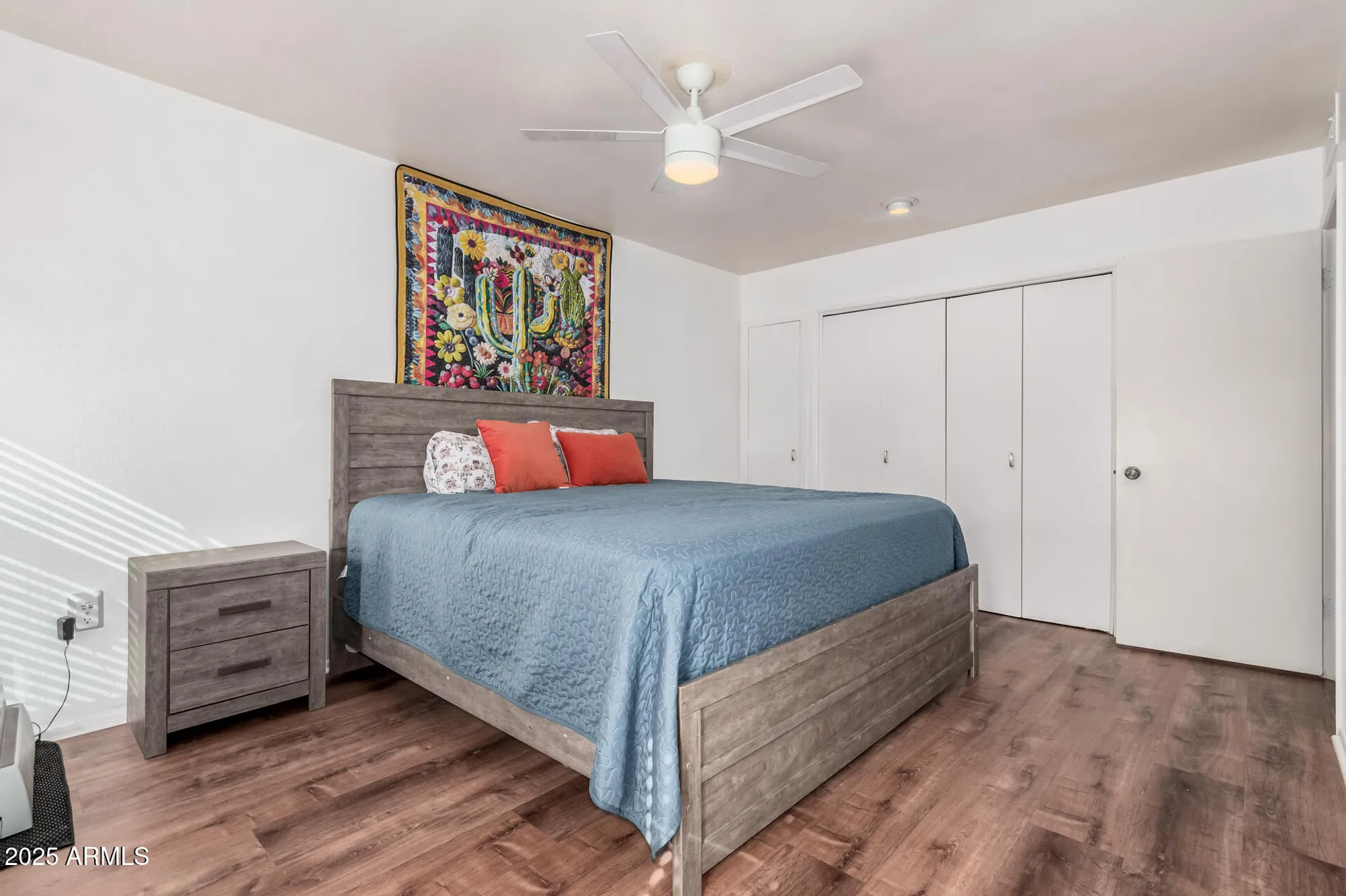 Property Slideshow image 13 of 26 | 15406 n bowling green dr, Sun City, AZ, 85351