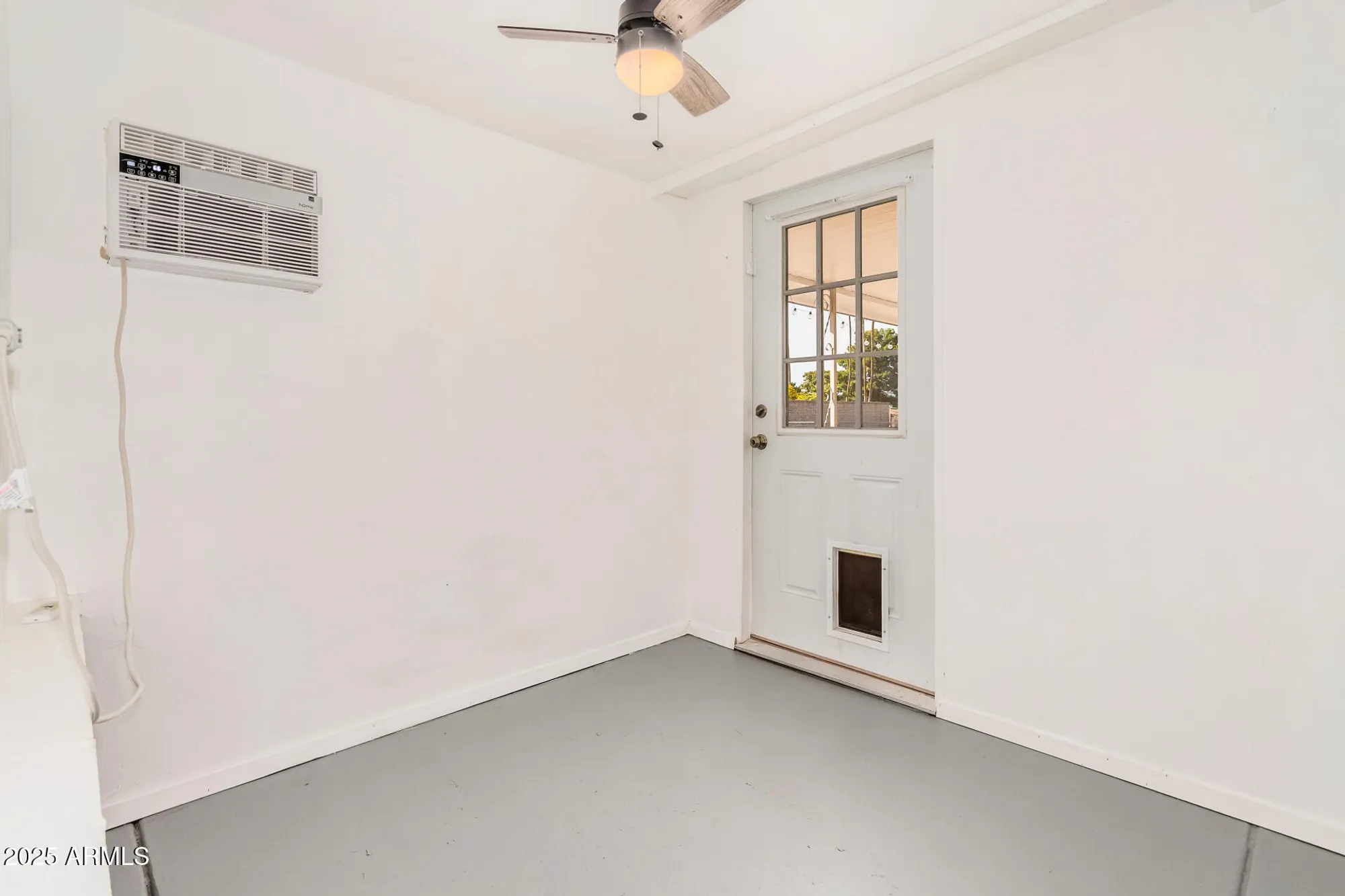 Property Slideshow image 20 of 26 | 15406 n bowling green dr, Sun City, AZ, 85351