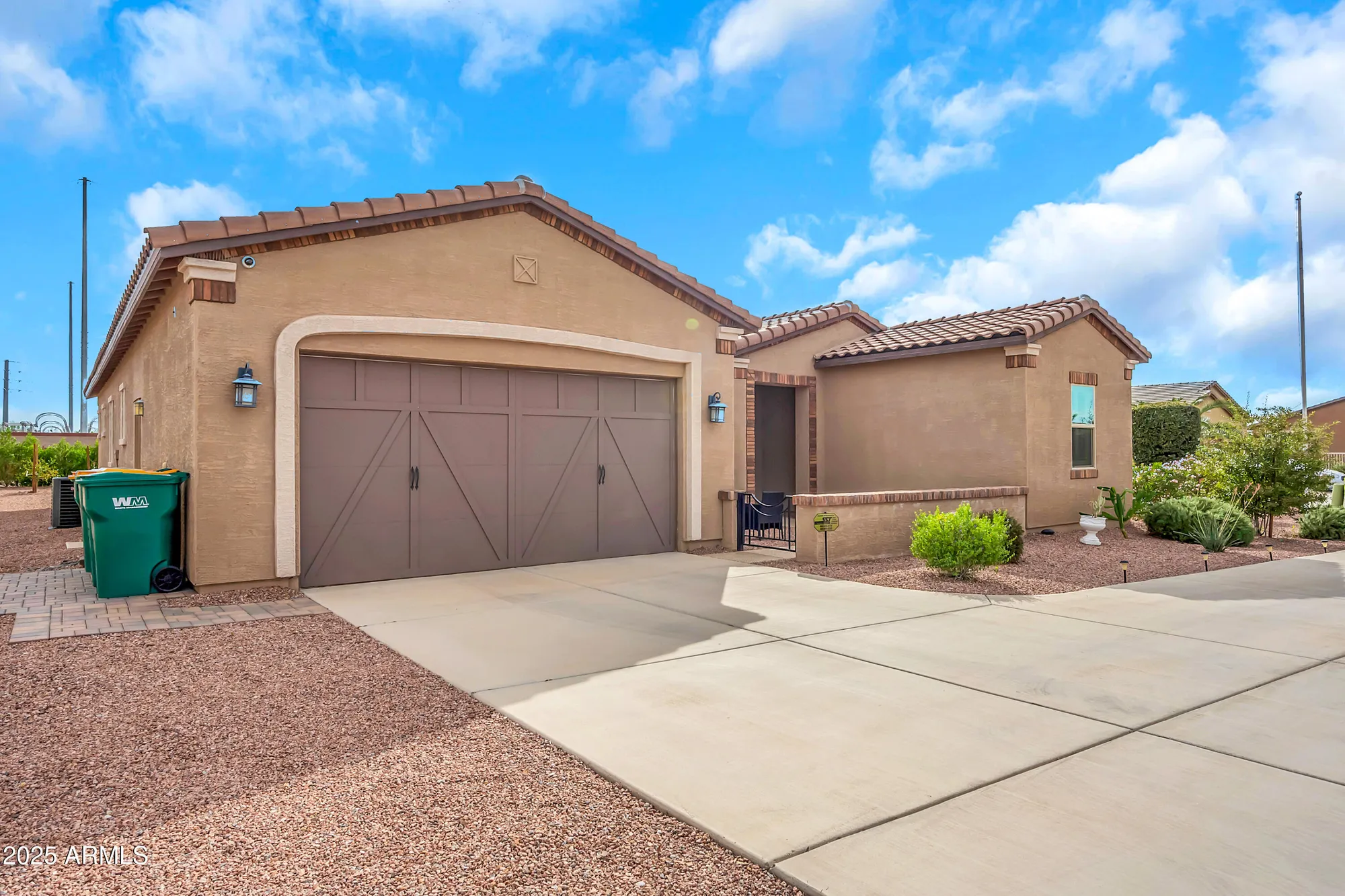 Property Slideshow image 4 of 68 | 41553 w springtime rd, Maricopa, AZ, 85138