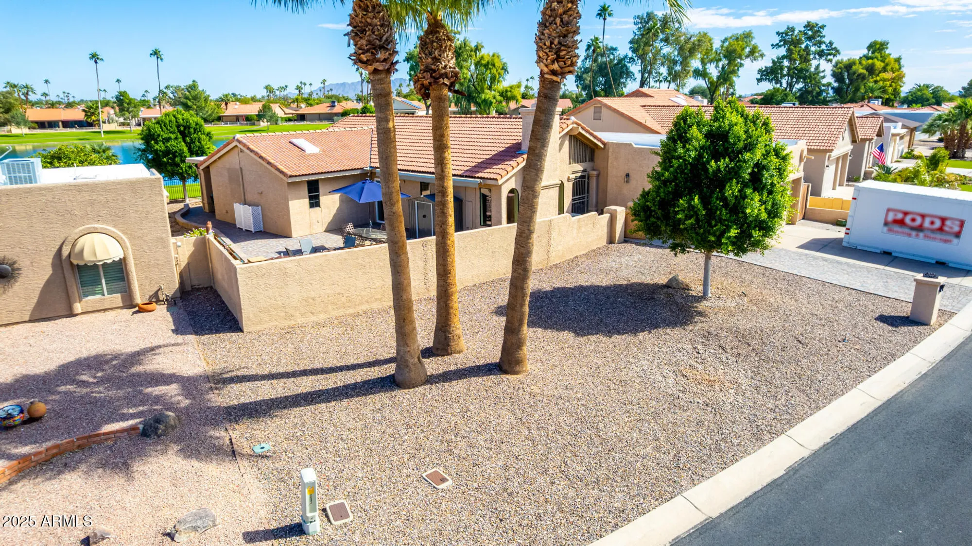 Property Slideshow image 11 of 61 | 26433 s lakemont dr, Sun Lakes, AZ, 85248