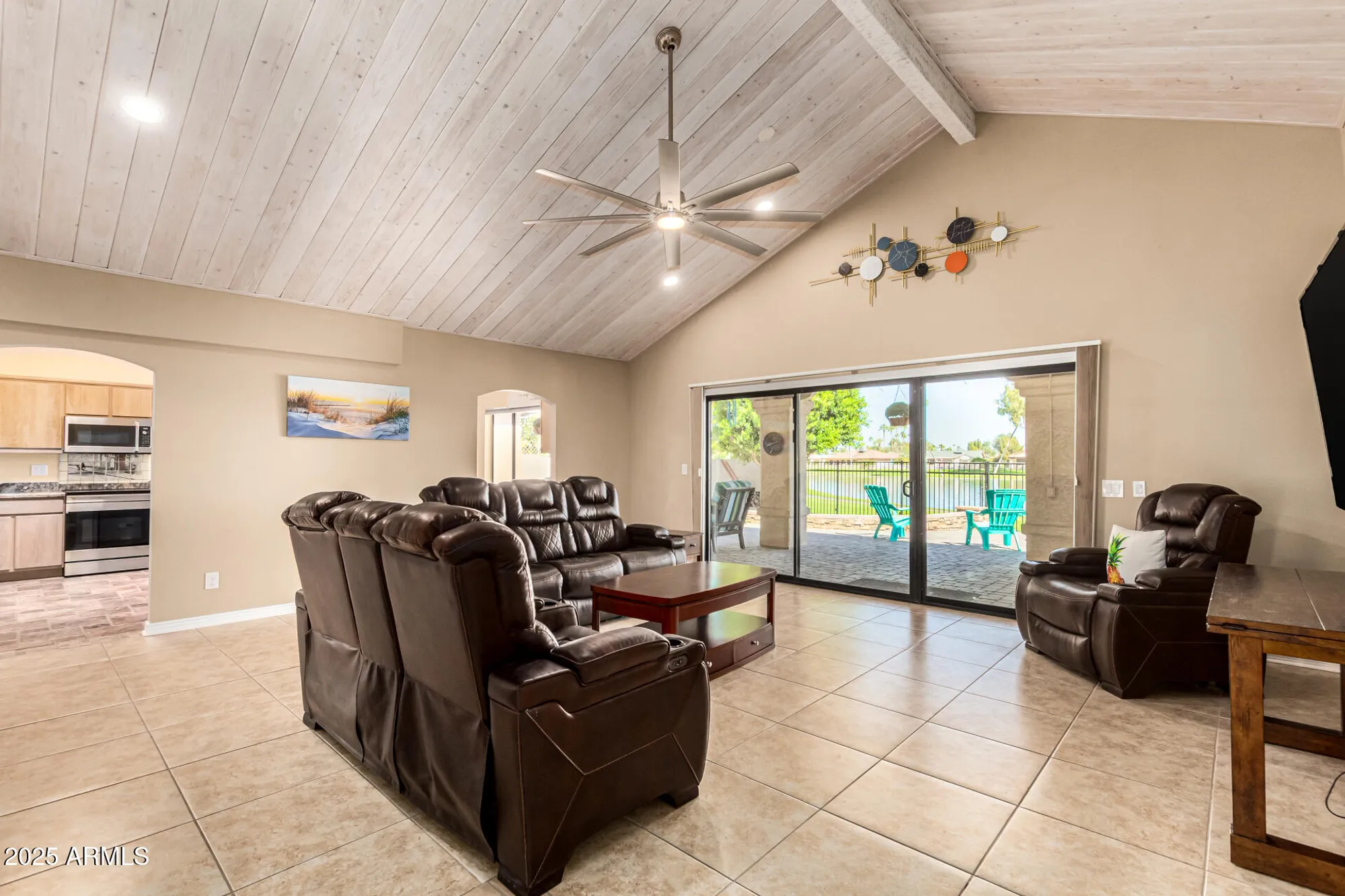 Property Slideshow image 18 of 61 | 26433 s lakemont dr, Sun Lakes, AZ, 85248