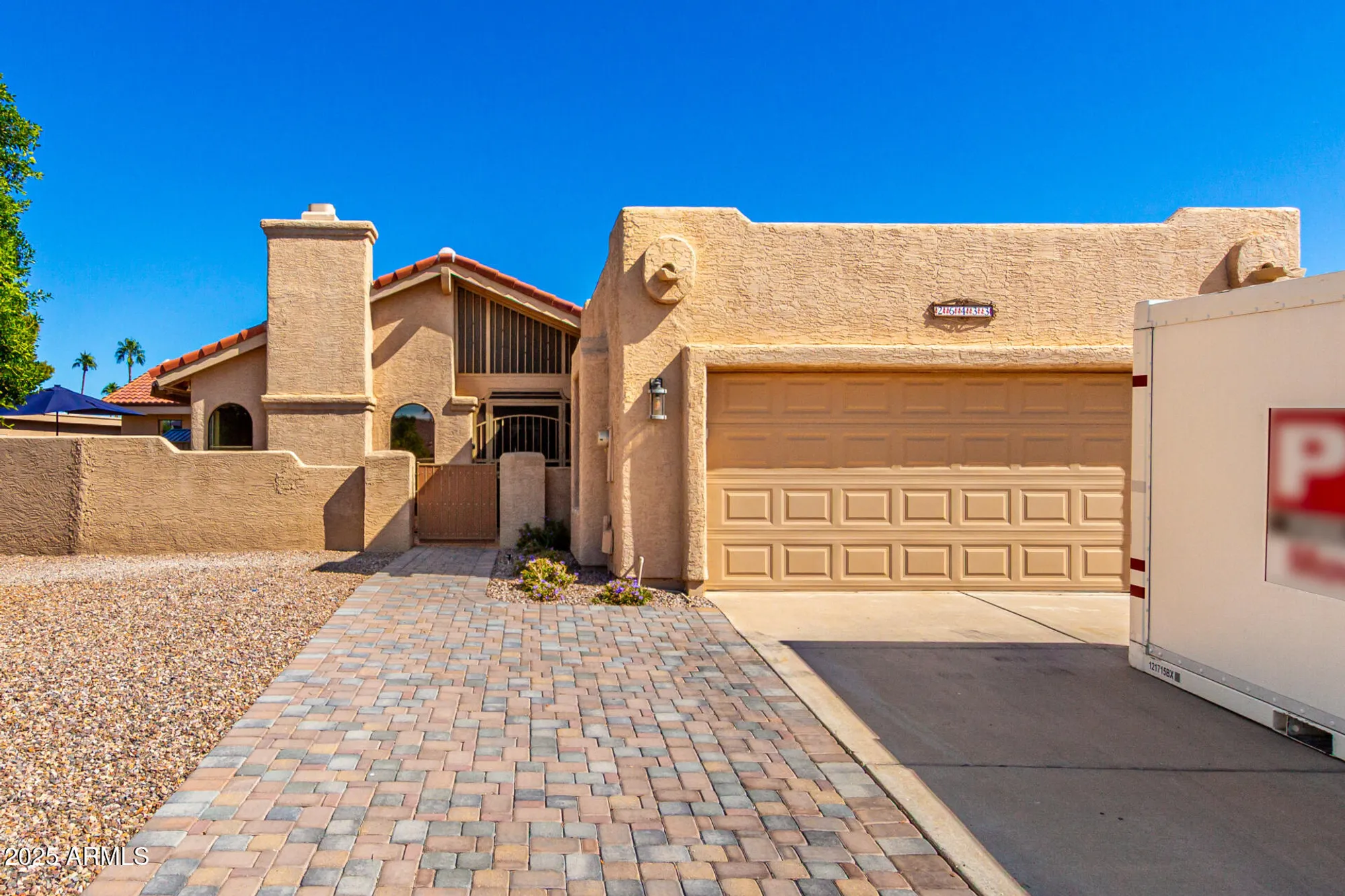 Property Slideshow image 3 of 61 | 26433 s lakemont dr, Sun Lakes, AZ, 85248