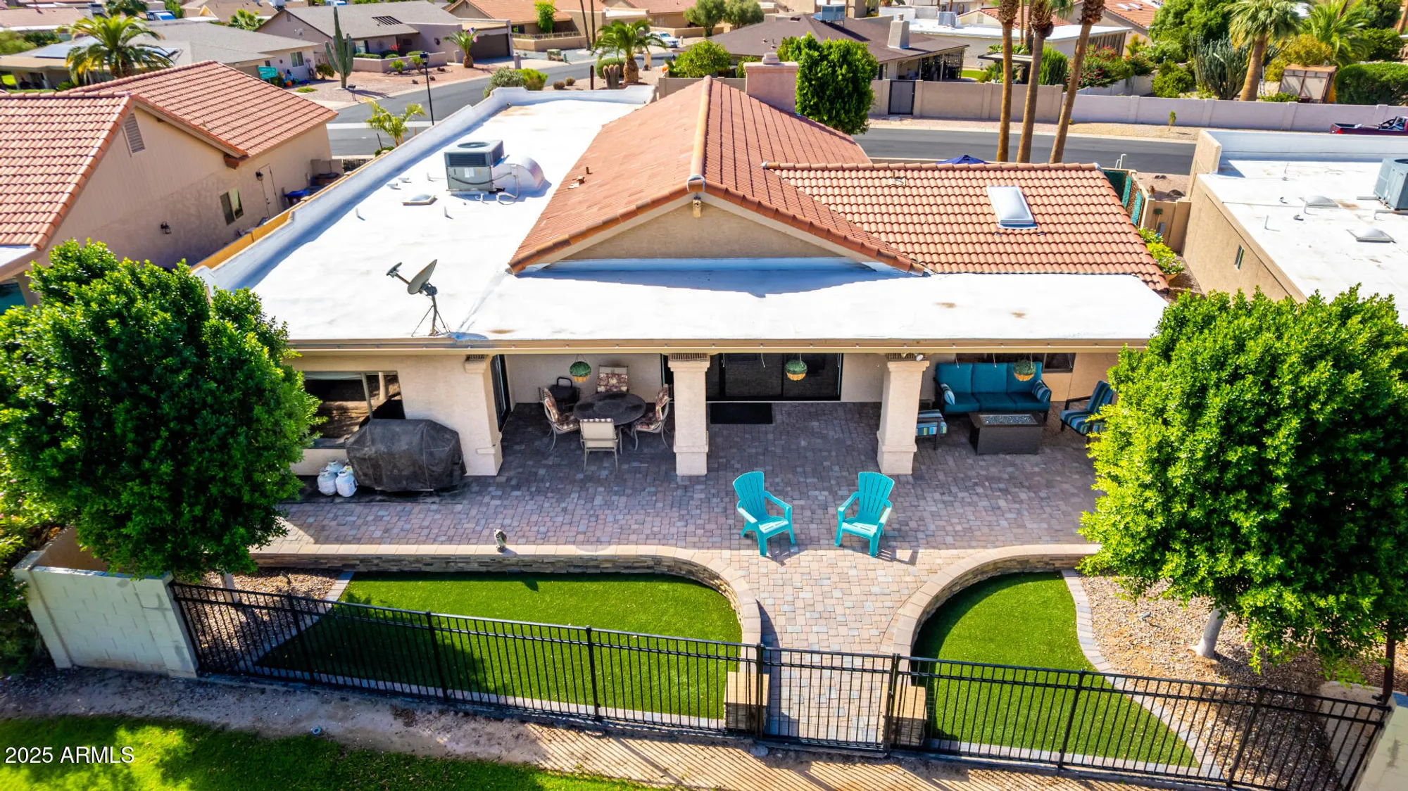 Property Slideshow image 35 of 61 | 26433 s lakemont dr, Sun Lakes, AZ, 85248