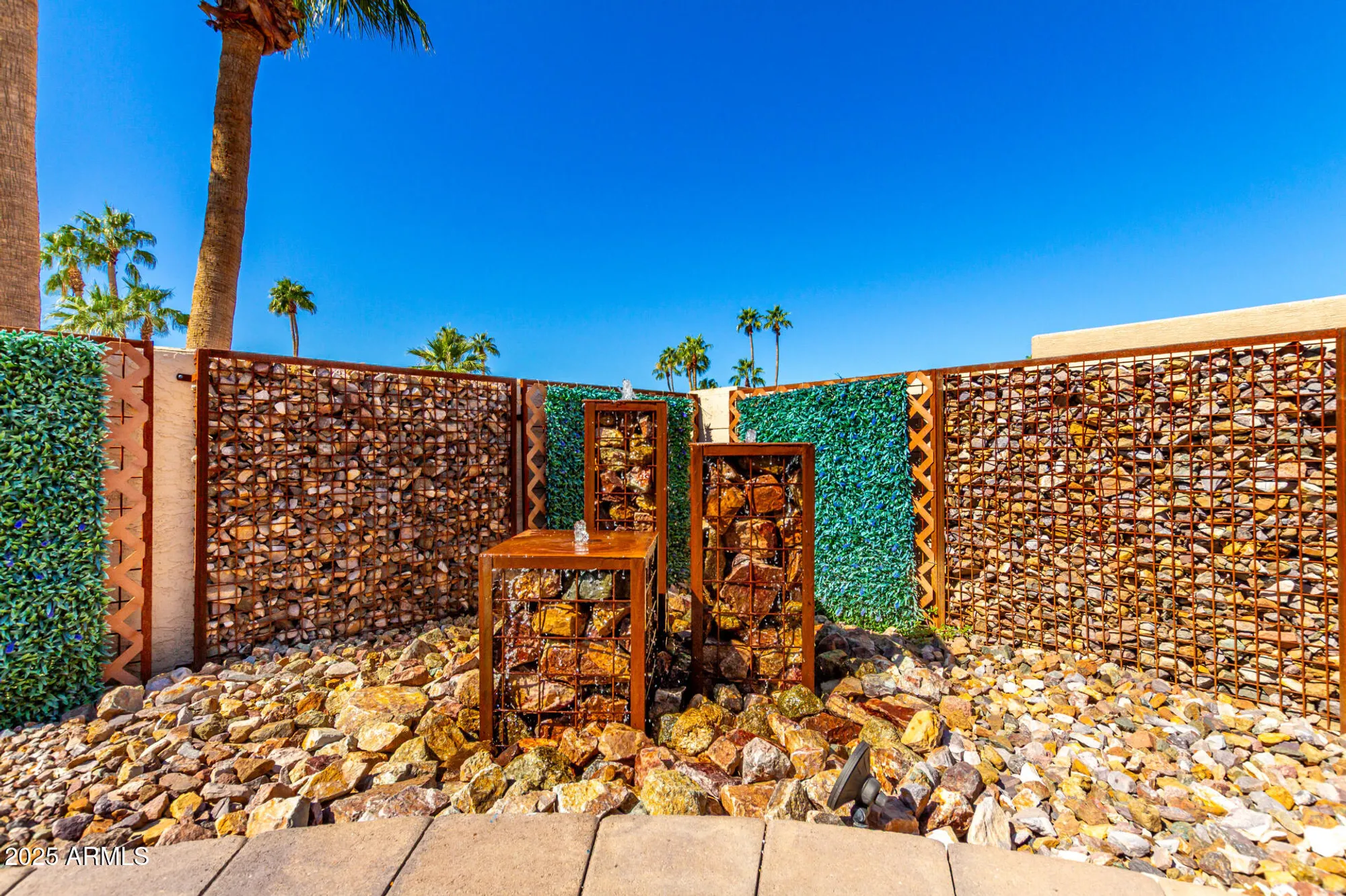 Property Slideshow image 5 of 61 | 26433 s lakemont dr, Sun Lakes, AZ, 85248