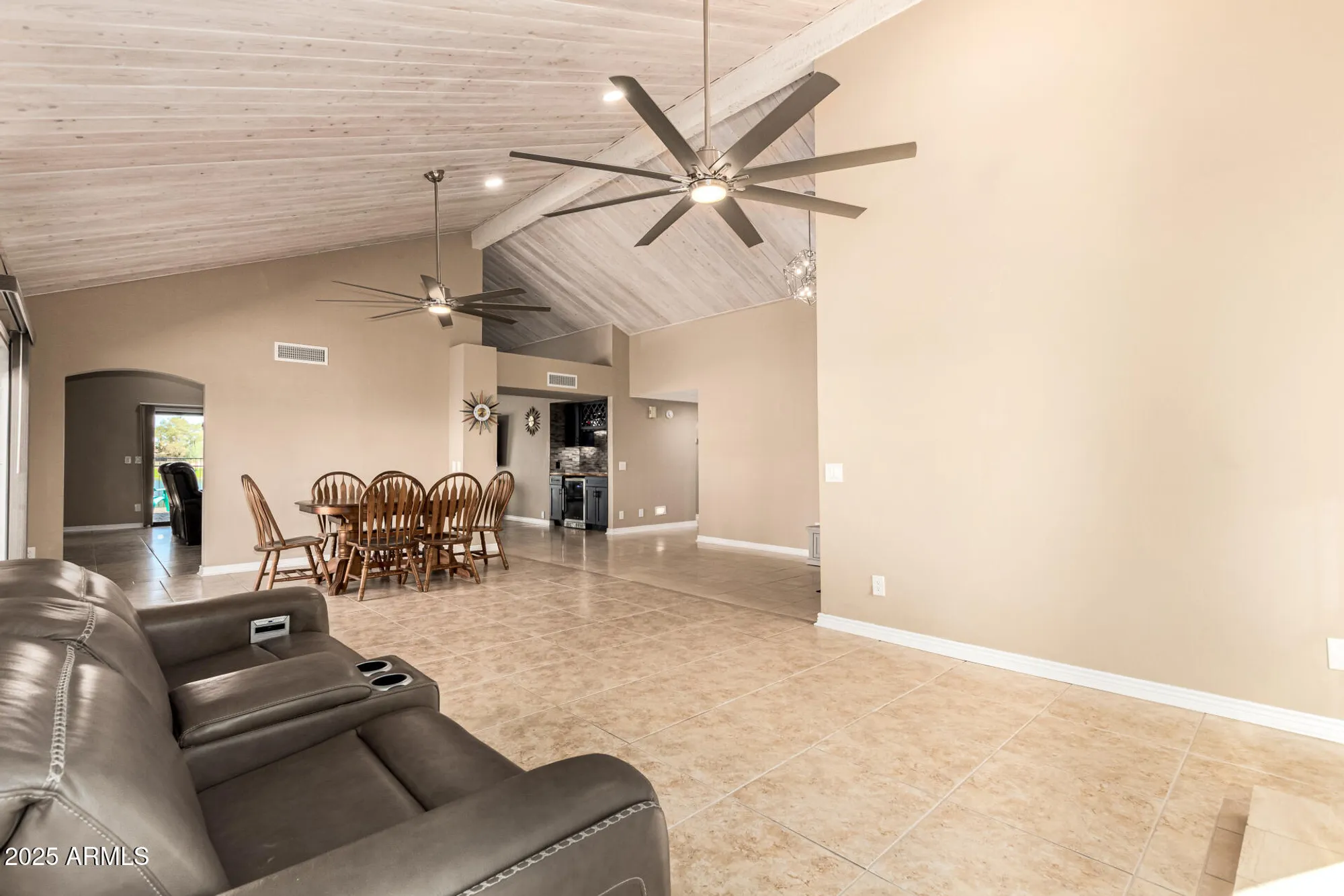 Property Slideshow image 8 of 61 | 26433 s lakemont dr, Sun Lakes, AZ, 85248