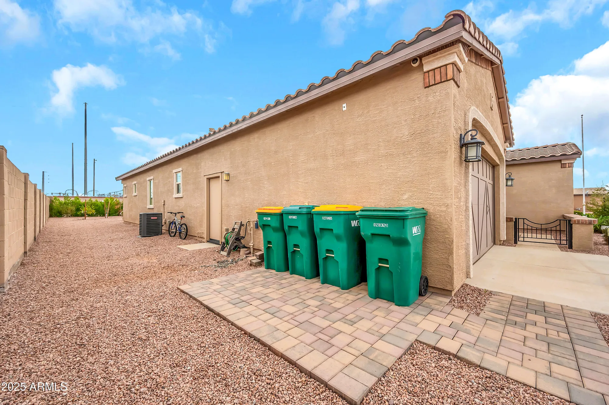Property Slideshow image 41 of 68 | 41553 w springtime rd, Maricopa, AZ, 85138