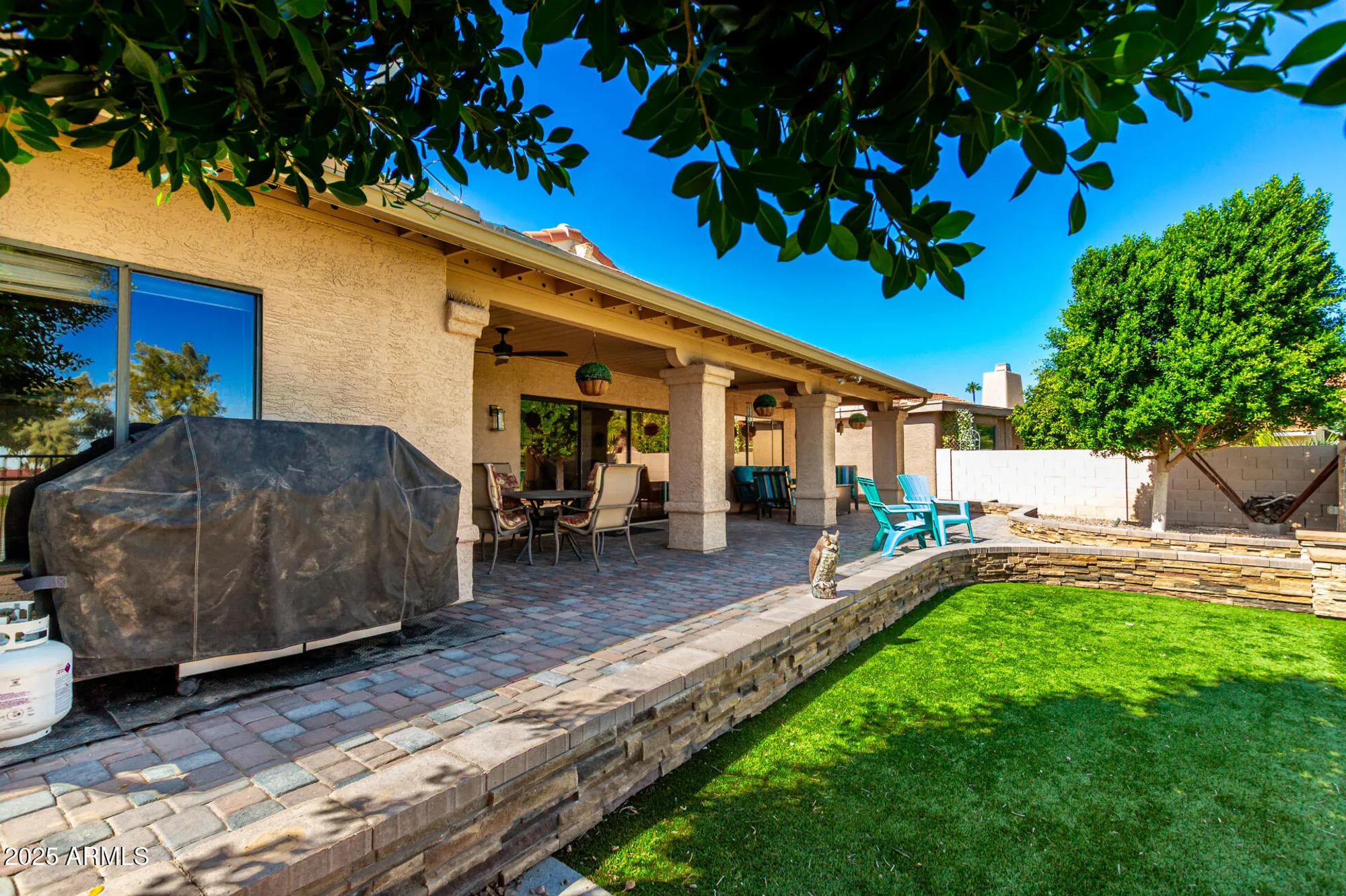 Property Slideshow image 41 of 61 | 26433 s lakemont dr, Sun Lakes, AZ, 85248