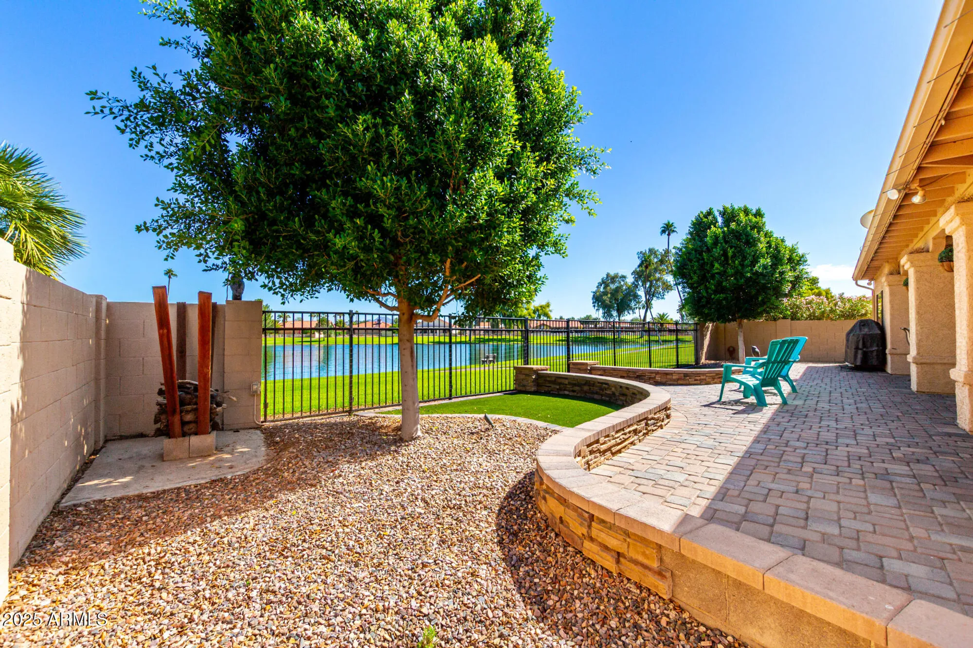 Property Slideshow image 45 of 61 | 26433 s lakemont dr, Sun Lakes, AZ, 85248