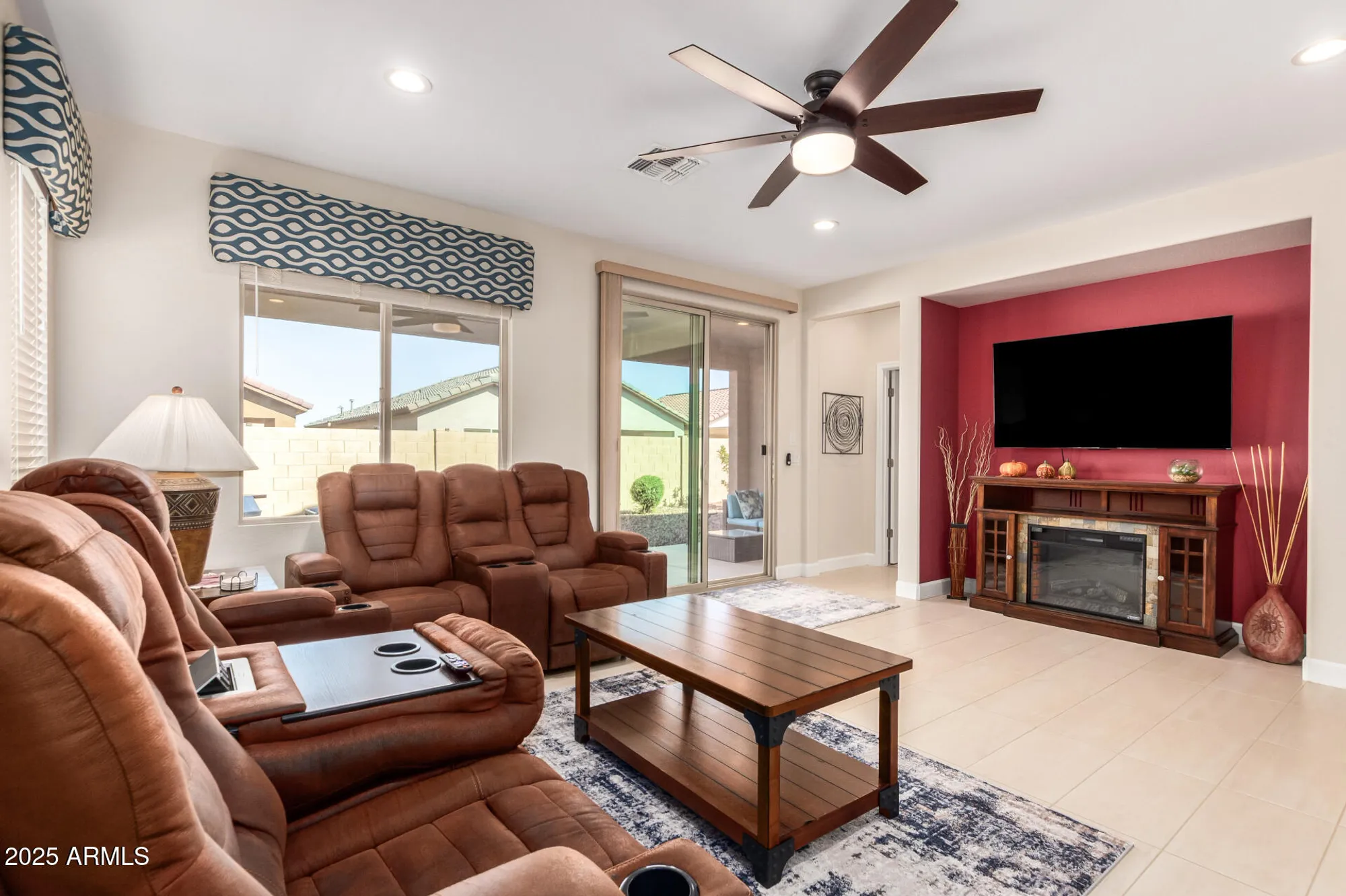 Property Slideshow image 8 of 51 | 4064 w spotted pony way, Eloy, AZ, 85131