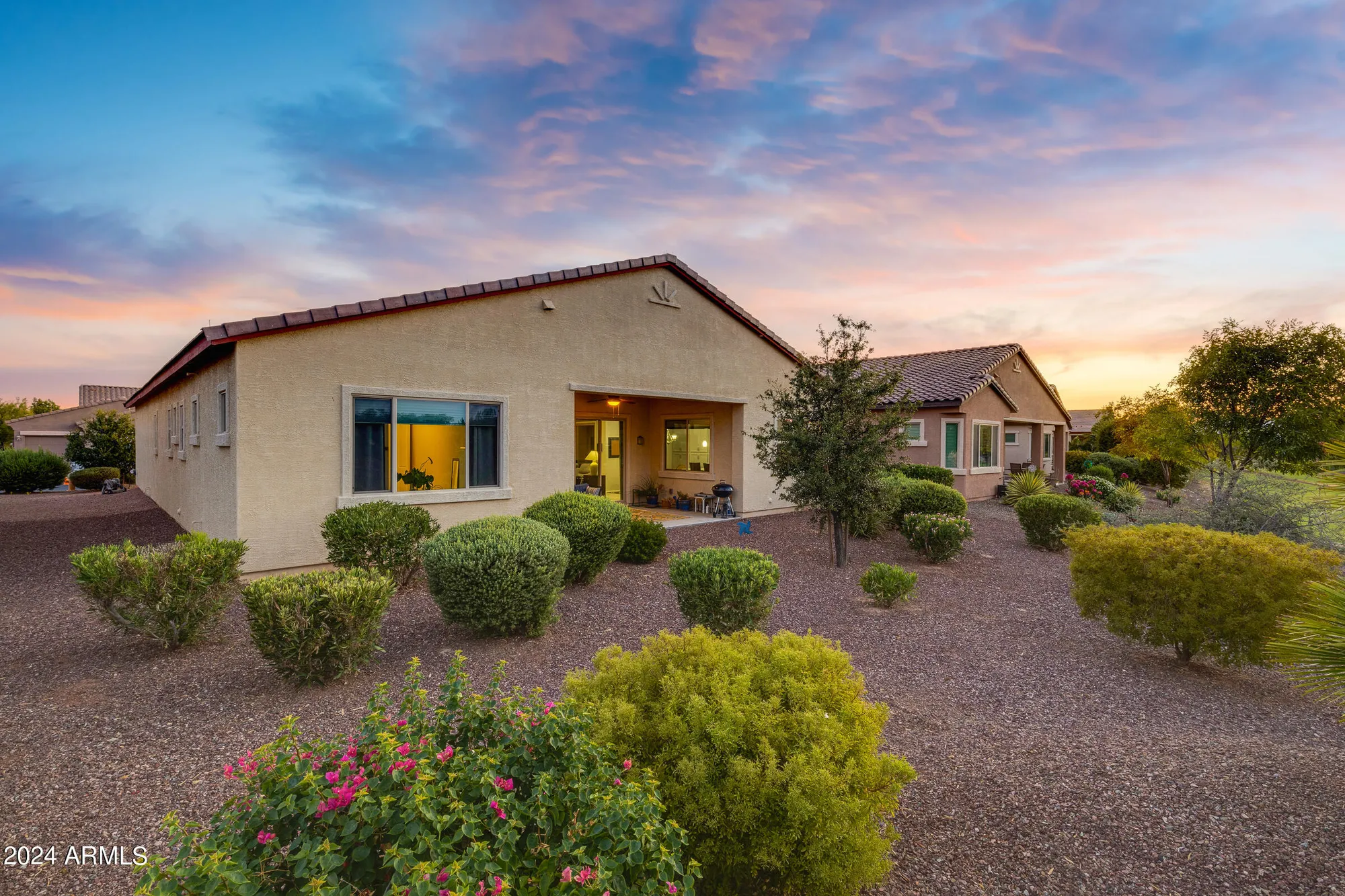 Property Slideshow image 18 of 49 | 41650 w harvest moon dr, Maricopa, AZ, 85138