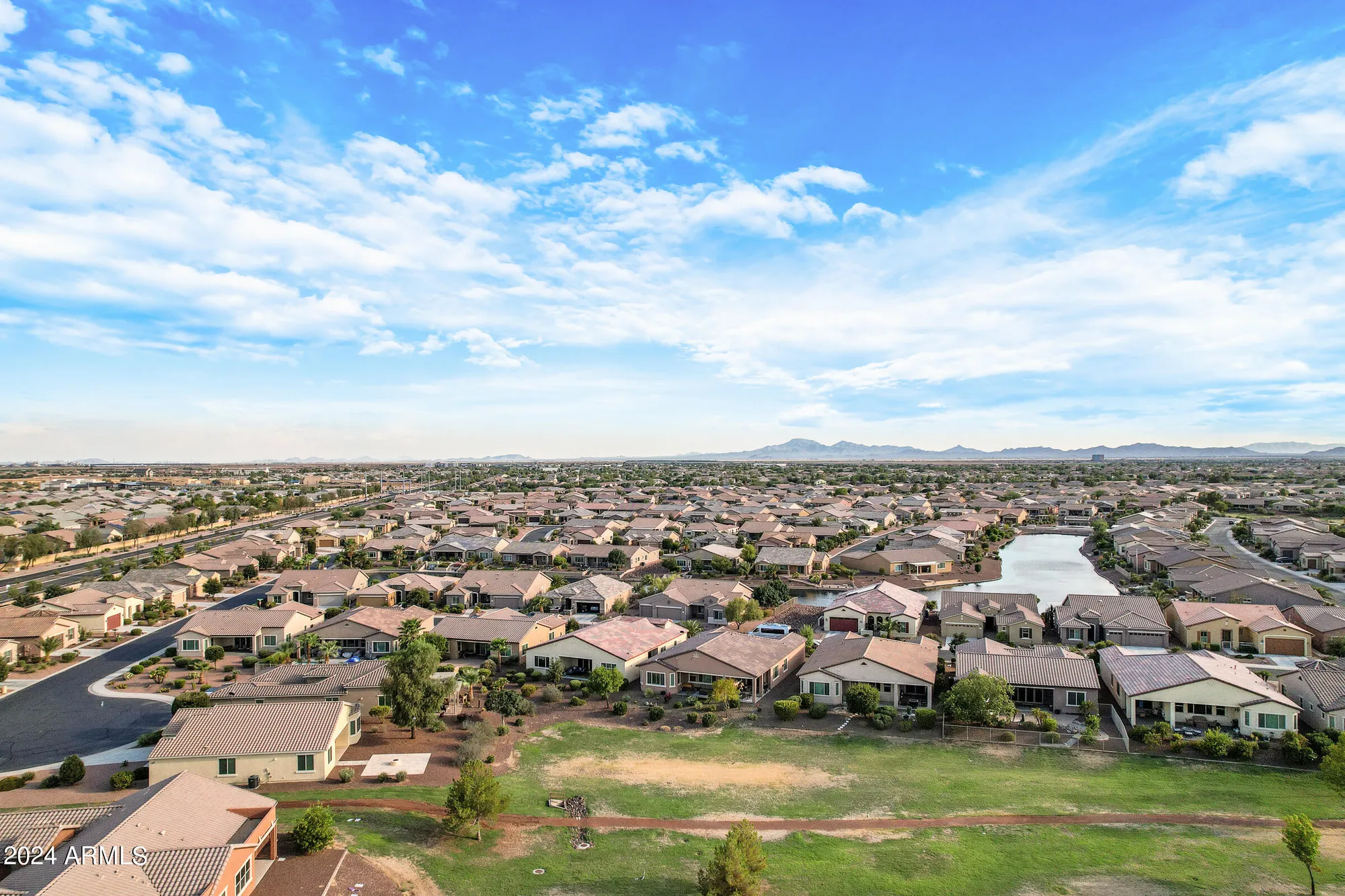 Property Slideshow image 20 of 49 | 41650 w harvest moon dr, Maricopa, AZ, 85138